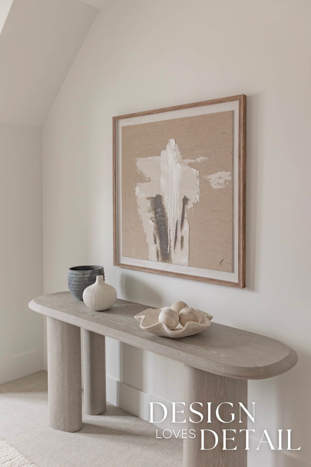 Cute console!! Art is from Homegoods 

#LTKSaleAlert #LTKHome #LTKSpringSale