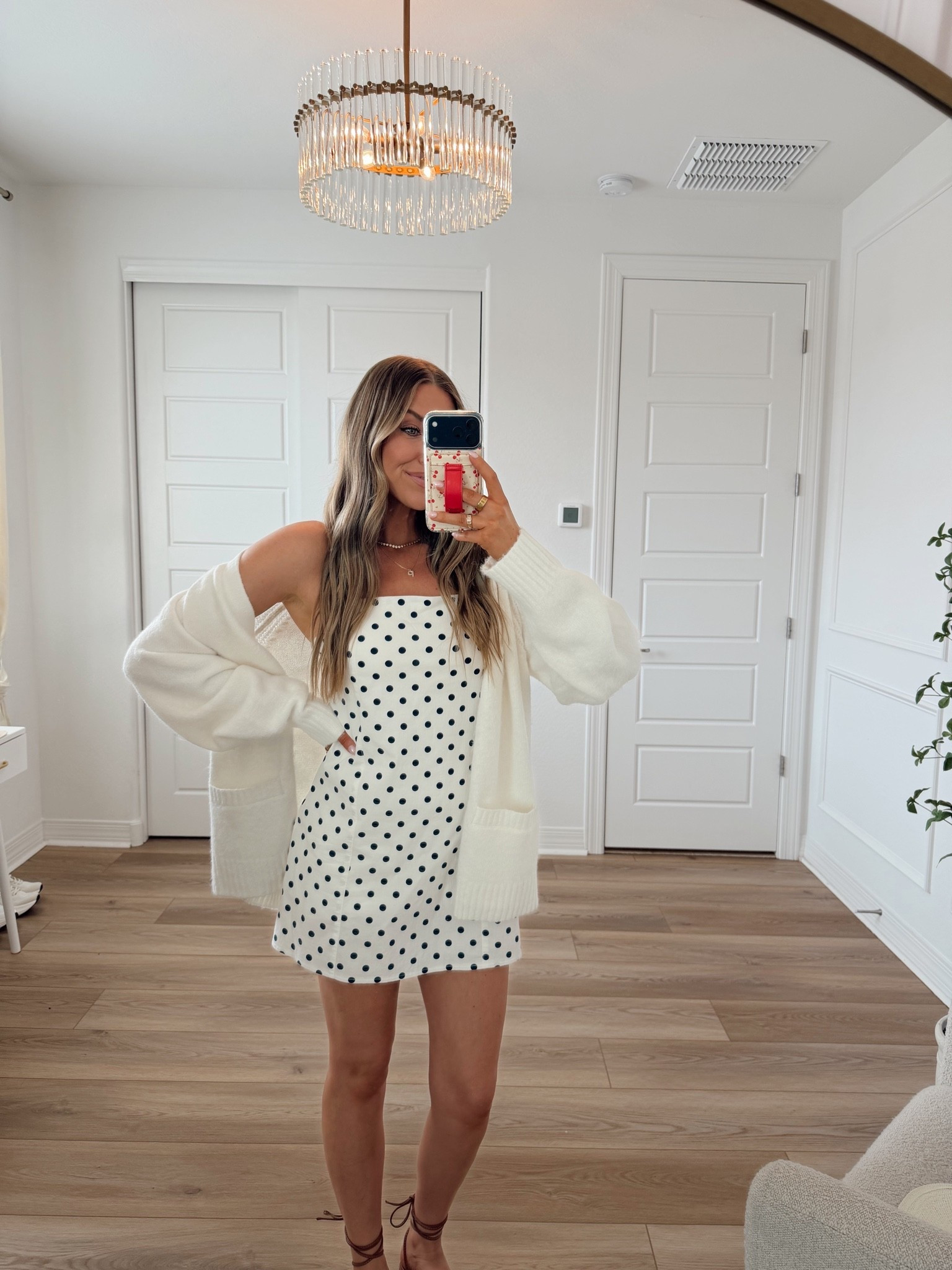 The perfect easy spring outfit! Wearing smalls