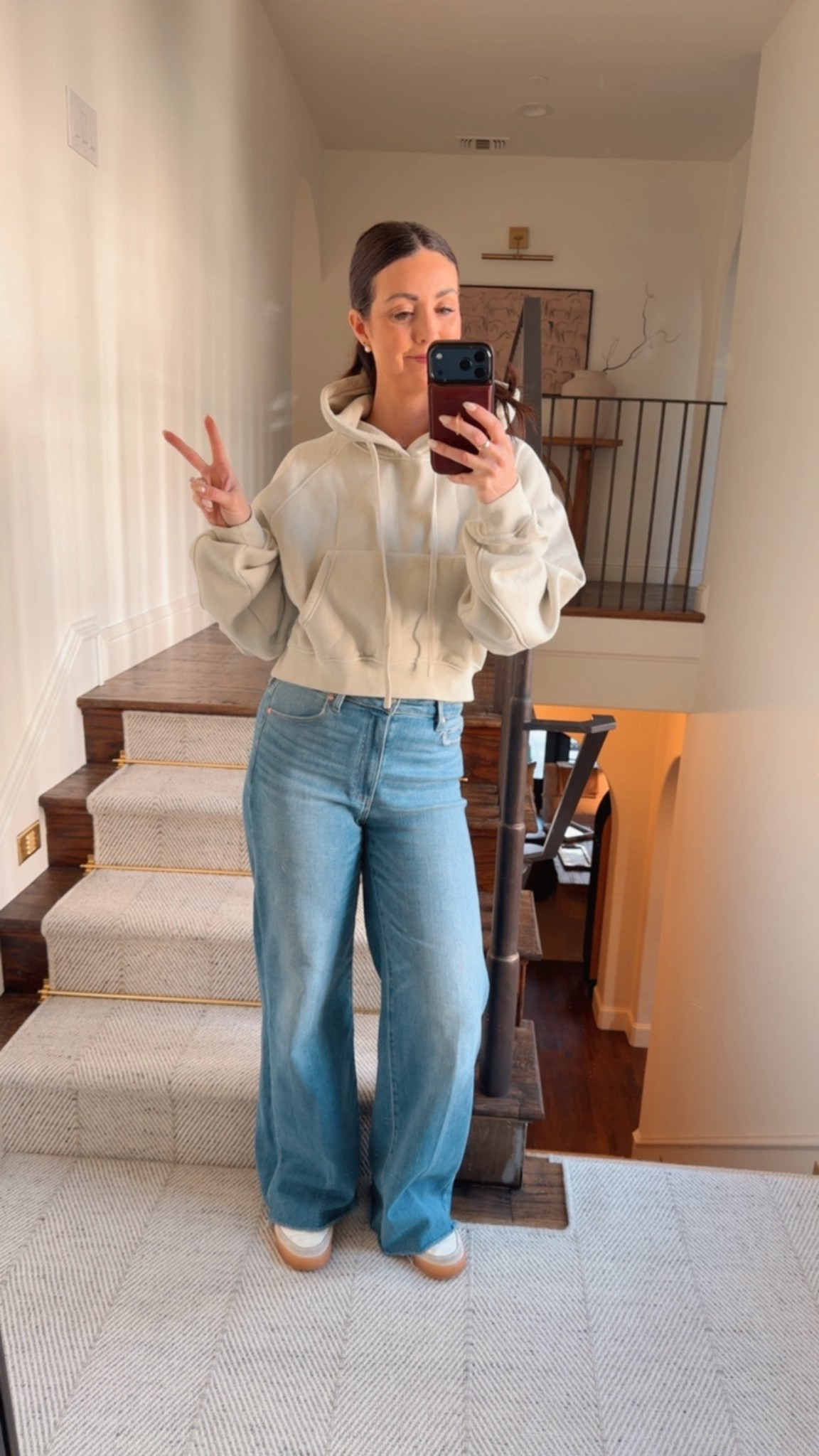 Cropped hoodie sweatshirt with high waisted wide leg jeans 

#LTKootd #LTKOver40 #LTKSeasonal