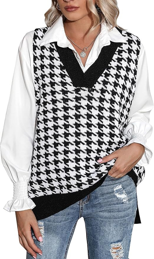 Beyove Sweater Vest Sleeveless Oversized V Neck Sweaters Knitted Vest Pullover Tank Top | Amazon (US)