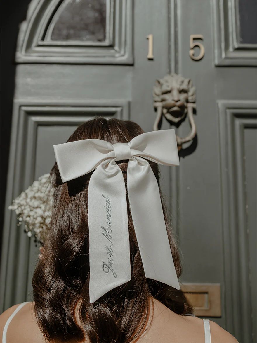 Classic Bridal Silk Bow | Gigi & Olive