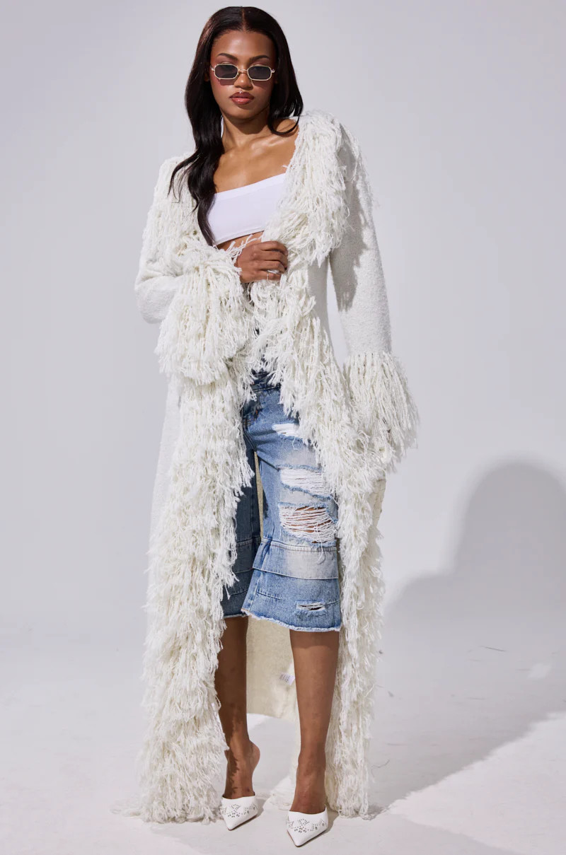 BURRR IT'S COLD OUTSIDE FRINGE OVERSIZED SWEATER IN IVORY | AKIRA