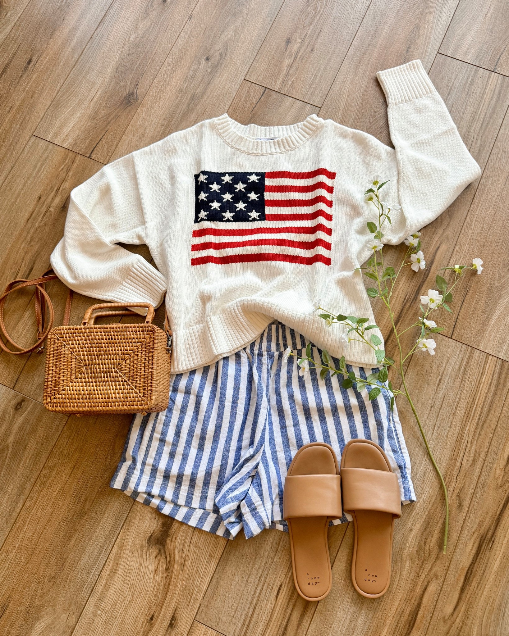the old navy flag sweater is back with a new look! this sweater has returned for the last 3-4 years and it is such a seaside summer staple.

shorts are old navy 2023, but linking this year’s version 



#LTKSeasonal #LTKootd #LTKSaleAlert