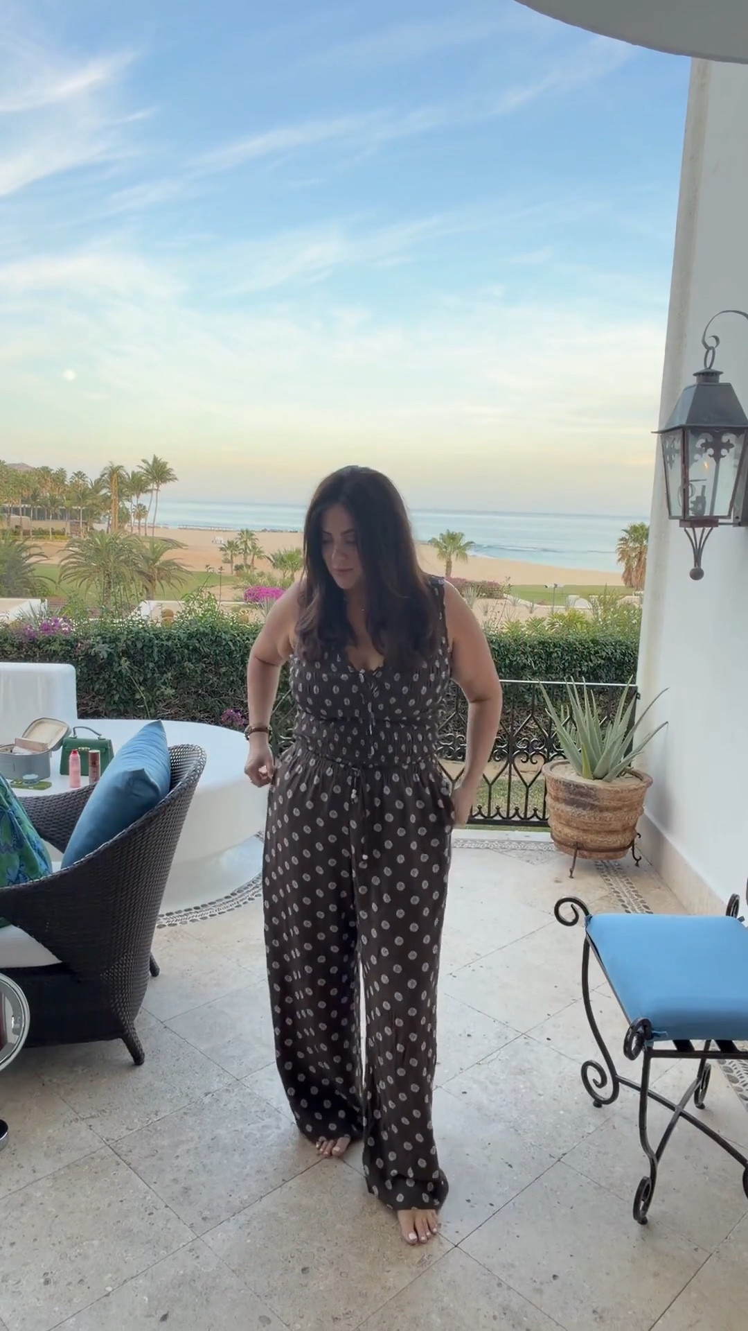 Abercrombie is really doing their big one on their resortwear. This color sold out but they have a lot of options. Pretty roomy in sizing, in XL bottoms and L top  


#LTKSaleAlert #LTKSwim #LTKMidsize