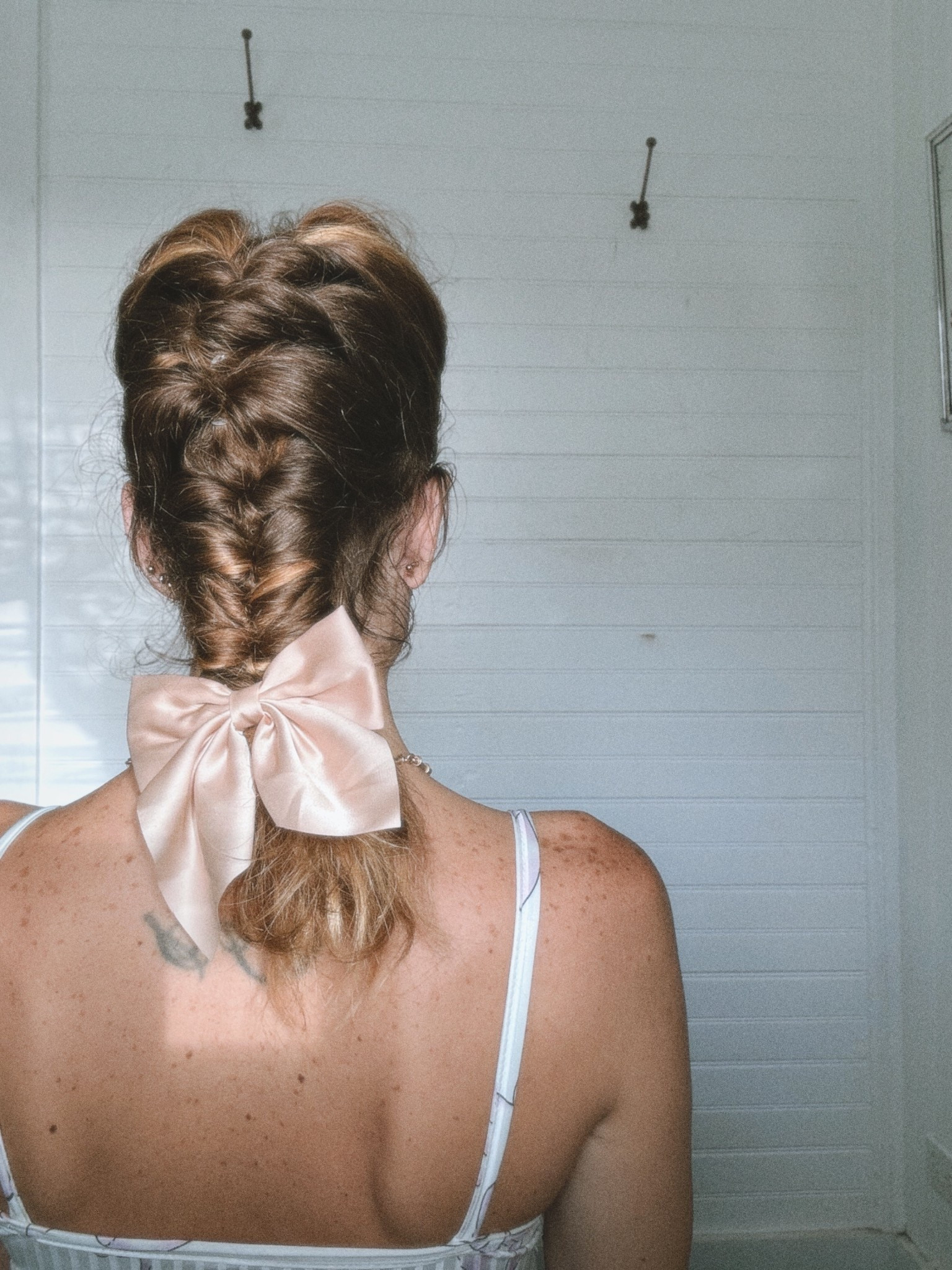 Easy hair tutorial, bows make any hairstyle elevated. Perfect for day, night and everything in between. 

#ltkhair #hairtutorial #hairgoals 

#LTKBeauty #LTKPetite #LTKWorkwear
