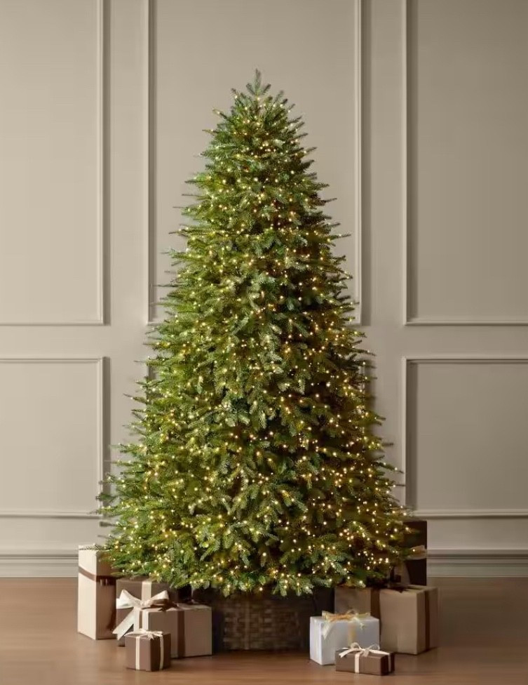 The Viral Home Depot Twinkling Christmas Tree 

#LTKSeasonal #LTKHoliday #LTKHome