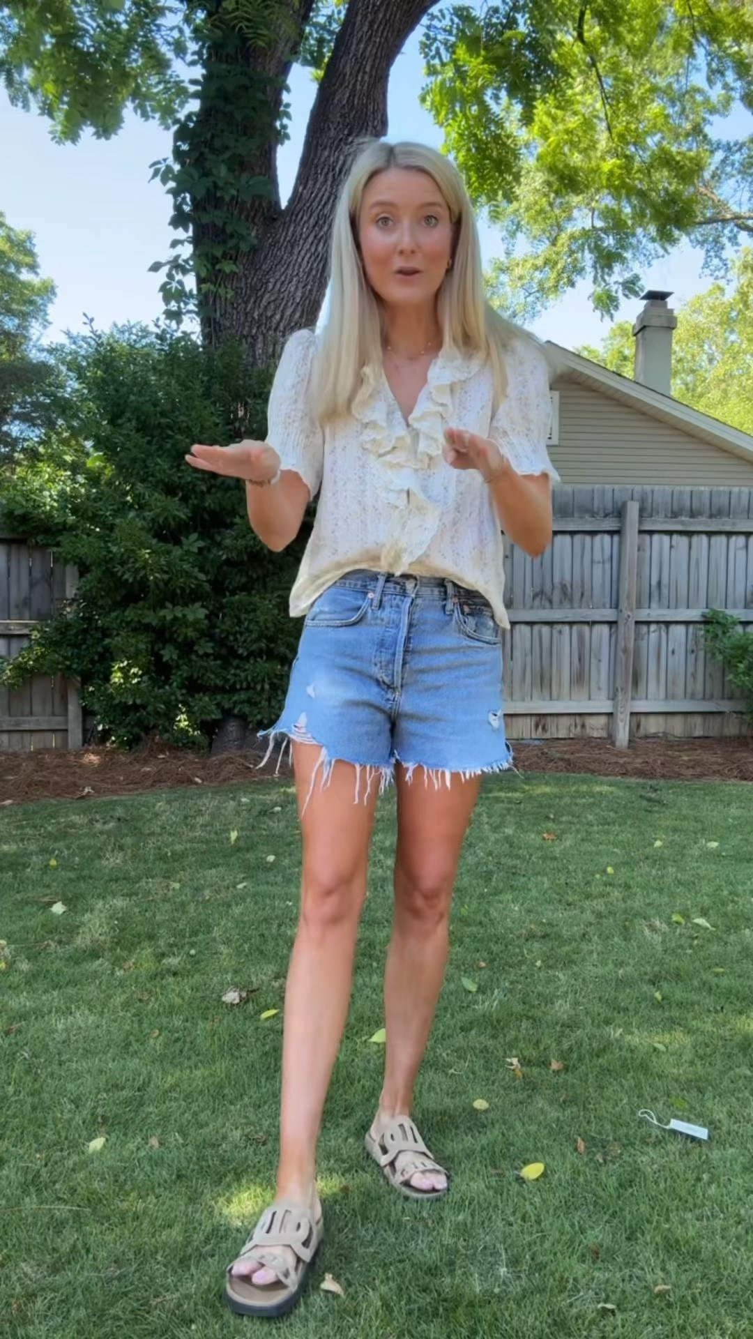 Classic summer outfit formula lately 🤍 A white top + denim shorts will never not work. Easy, timeless, and perfect for everything from coffee runs to summer dinners. Linked my favorite jean shorts, white tops, and everyday accessories for a chic casual summer outfit