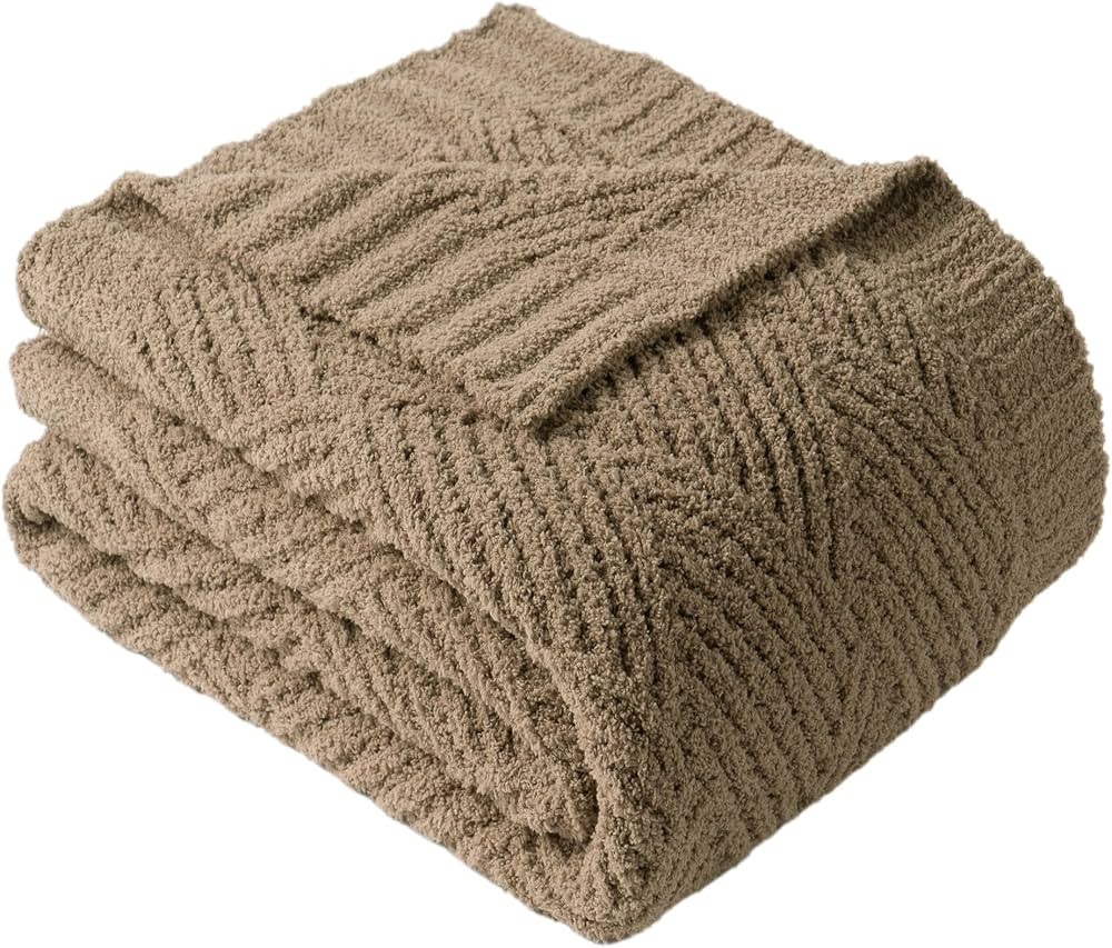 Battilo Khaki Diamond Knit Throw Blanket for Couch and Bed, Soft Textured Plush Blanket, Cozy Lig... | Amazon (CA)