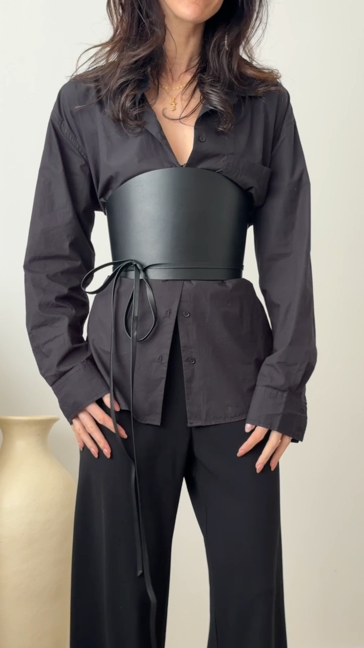 I really wasn’t kidding when I said 2026 was the year of accessories. I mean LOOK at this belt !!! 😍 The second I spied it on @netaporter, I knew it was a had to have 🤭 (comment SHOP if you’d like the details 💌)

Something I talk about a LOT is how there are 3 ways to add visual interest to an outfit - colour, texture and shape - and clearly the belt is doing the latter (& all the heavy lifting 👀). 

Love how with one singular piece, I’ve instantly elevated this outfit into something that feels so chic and elegant - perfect for a night out or dressy event!

#LTKaustralia #LTKdatenight #LTKstyletip