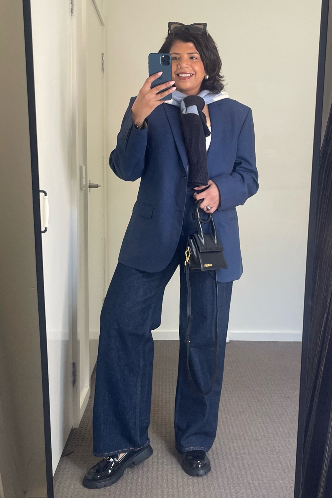 Biz travel fit check ✔️
Jeans @hm 
Vest & jumper @zara 
Jacket (vintage)
Shoes @novoshoes 
Sunglasses @fendi 
Lipgloss @iconic.london 
Perfume @guccibeauty 
Bag @jacquemus

 


#LTKtravel #LTKworkwear #LTKmidsize