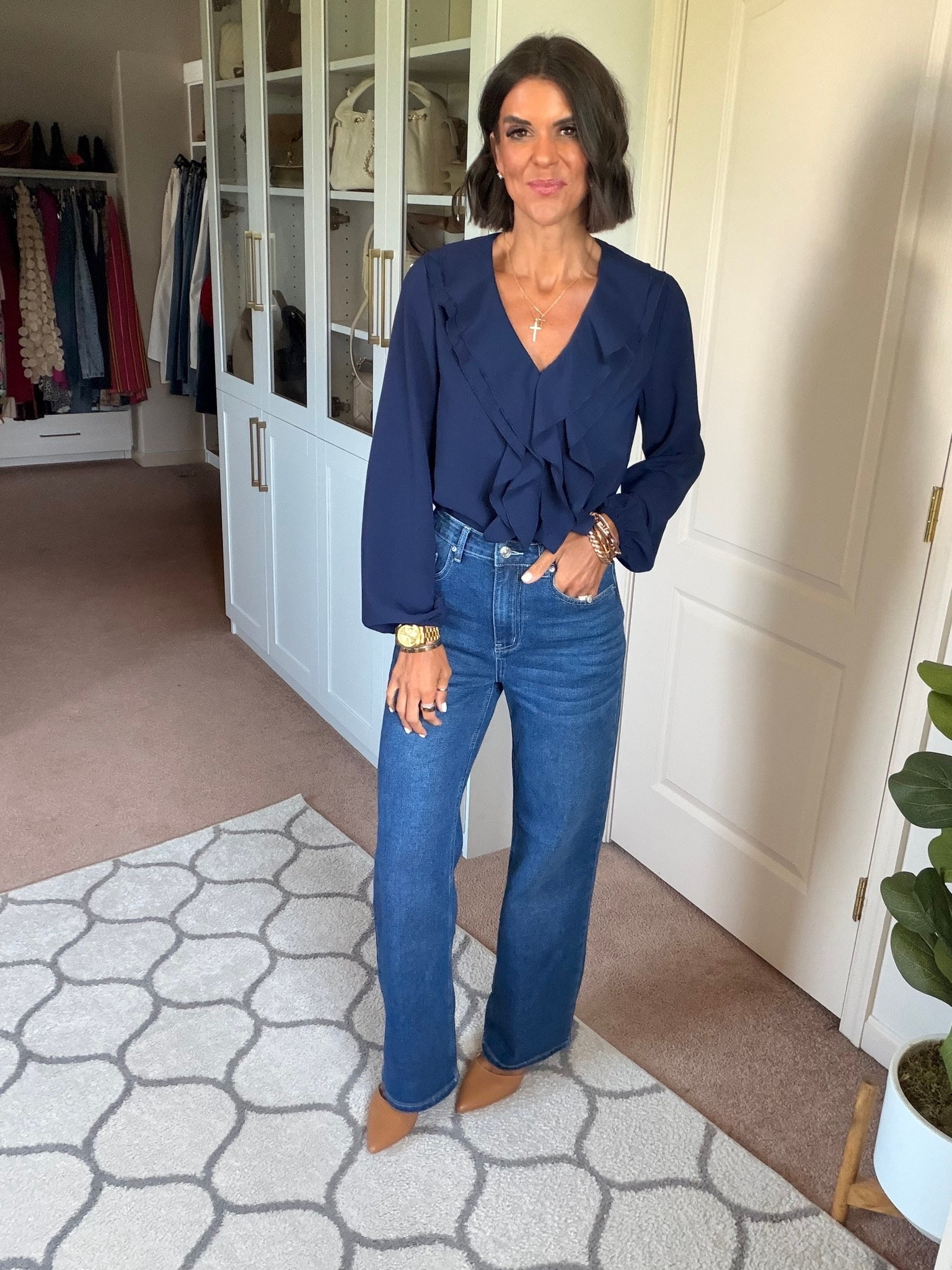 Size small in top size xs in jeans

#LTKdayinmylife #LTKgrwm #LTKmomlife