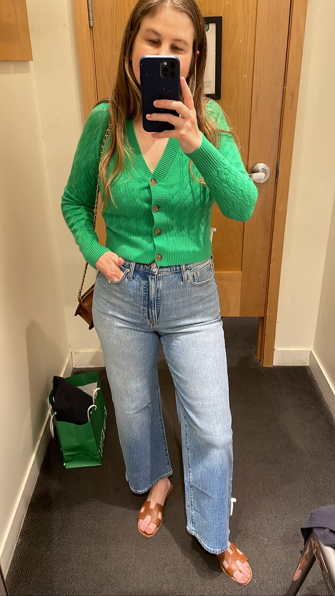 In love with these jeans! Super cute wide leg option if you are thinking about trying the wide leg jean trend

#LTKstyletip #LTKSeasonal