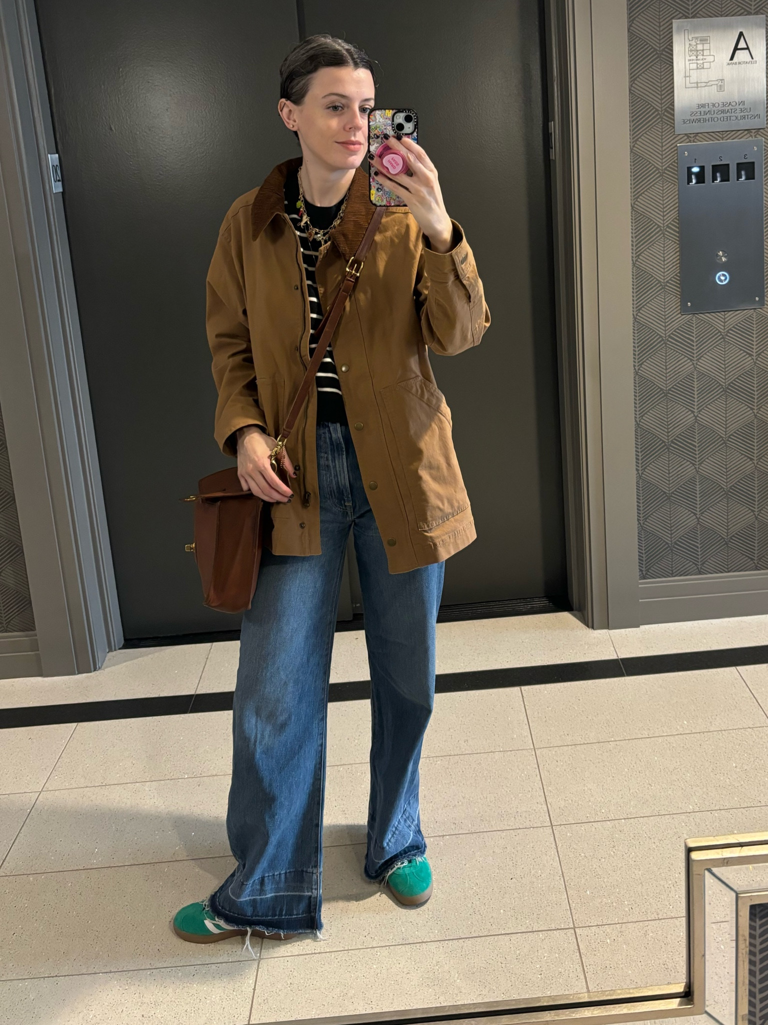 Going full fall and full barn jacket 

#LTKSeasonal #LTKStyleTip #LTKFindsUnder100