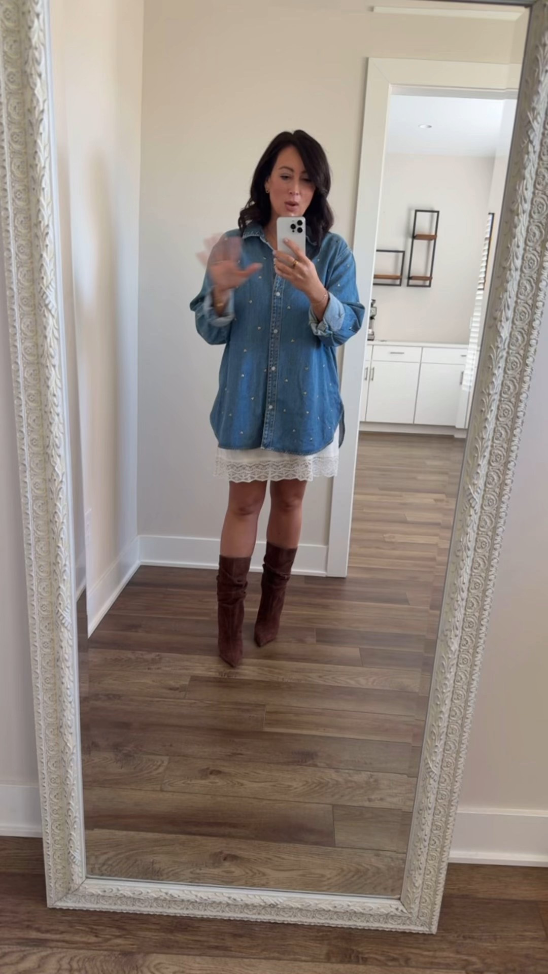 
• XXL - sized up for a very oversized fit 
• medium skirt 
• boots true to size 


#LTKootd #LTKMidsize #LTKgrwm