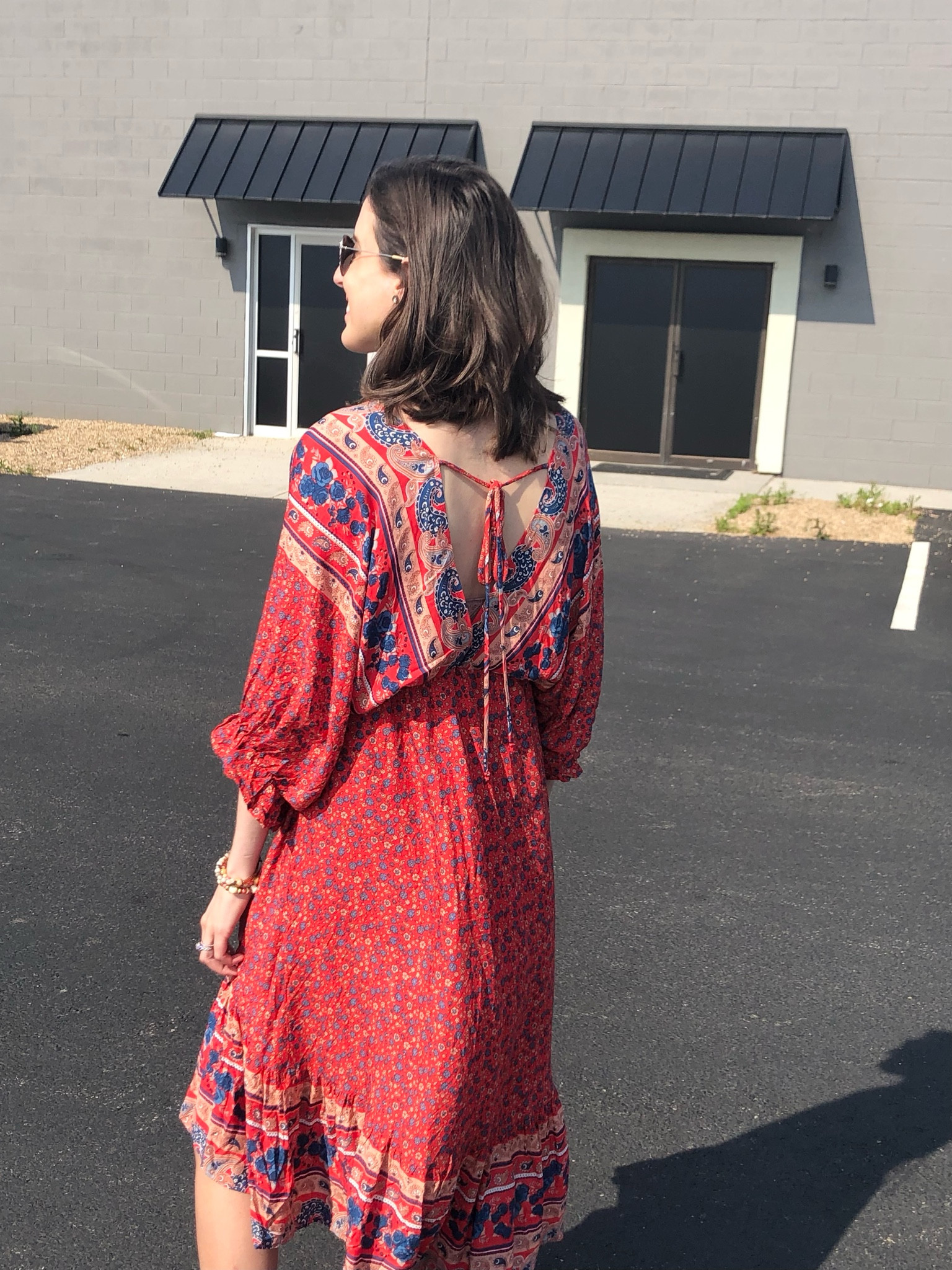 Love the way this dress ties at the back. Will probably wear it for 4th of July. ❤️

•4th of July outfit 
•4th of July dress
•summer dress


#LTKFind #LTKSeasonal #LTKunder50