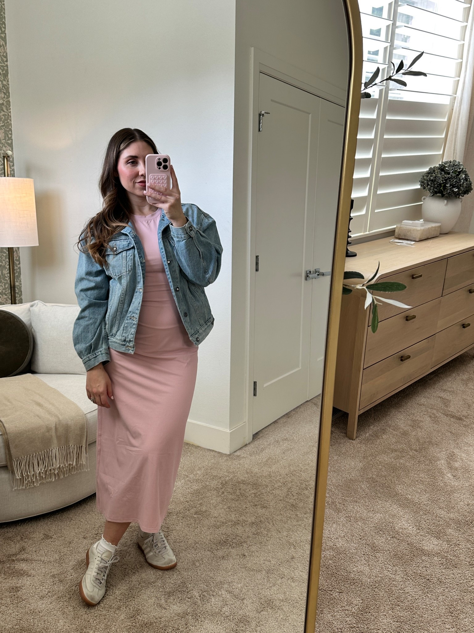 Non- maternity bump friendly dress that I wore to Disneyland🤰 I am 16 weeks pregnant and sized up from my regular size 6 to an 8 for a little room. 

I love this Lululemon All Aligned dress as an active-alternative style dress for running errands, long days with the family, brunch. 

Spring Dress | Mom Style | Athleisure Dress | Bump Friendly | Pregnancy Style 