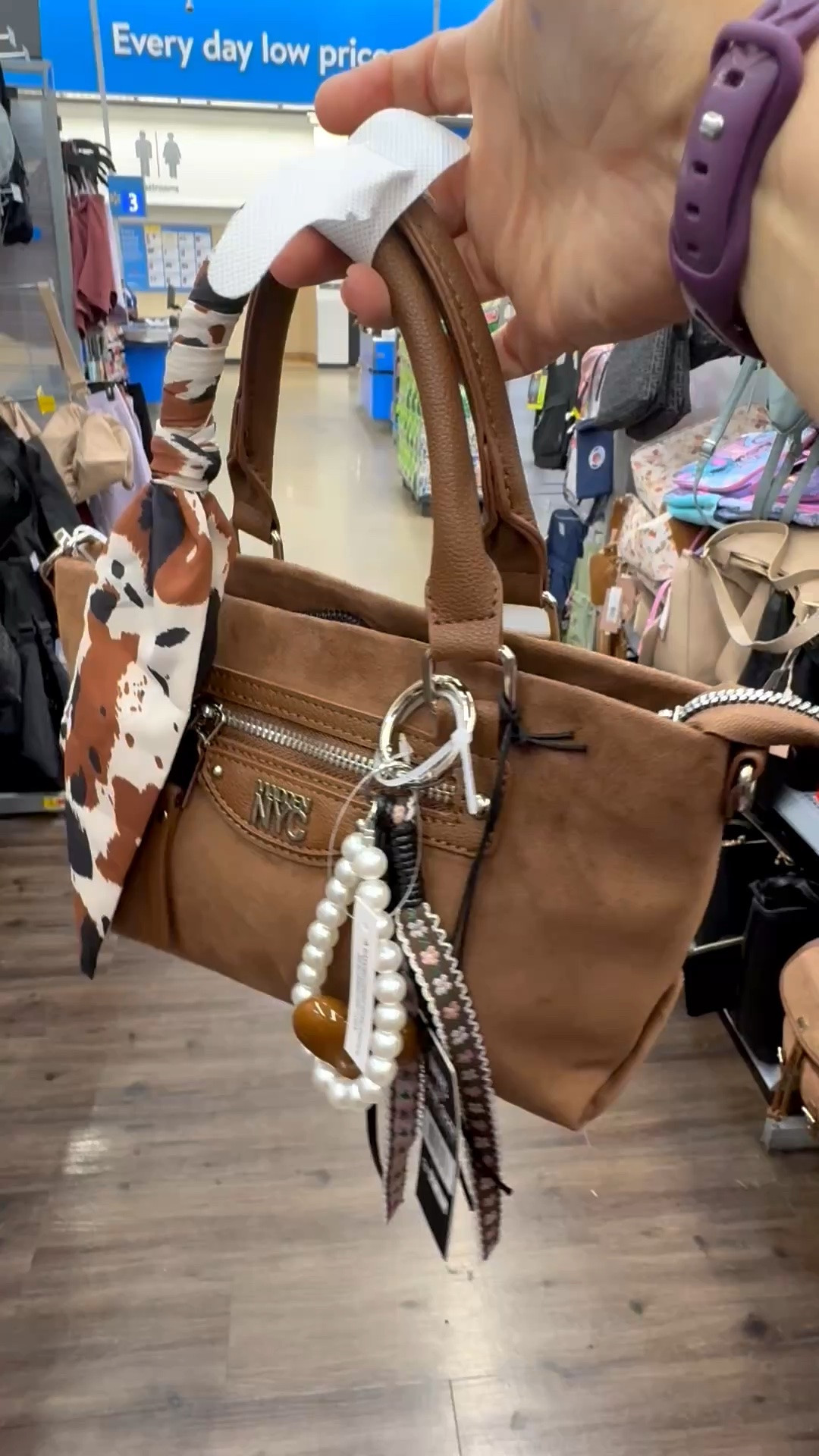 Madden NYC Women’s Small Top Handle Satchel Brown Everyday Handbag

A classic brown handbag that goes with EVERYTHING 🤎✨ The Madden NYC Women’s Small Top Handle Satchel is the perfect blend of timeless style and everyday functionality. The rich brown color adds a chic, elevated touch to any outfit, while the structured satchel silhouette gives your look a polished finish.

This versatile women’s handbag is perfect for work, brunch, date nights, shopping days, or everyday errands. Style it with jeans and a sweater for a casual chic outfit, or pair it with dresses and boots for a more elevated look.

If you love classic handbags, neutral accessories, affordable luxury style, and timeless wardrobe staples, this brown satchel is a must-have addition to your collection. 🤎

#LTKStyle #MaddenNYC #WomensHandbag #BrownHandbag #SatchelBag #TopHandleBag #EverydayBag #NeutralStyle #AffordableFashion #ClassicStyle #FallFashion #HandbagLover #LTKFinds

#LTKSeasonal
