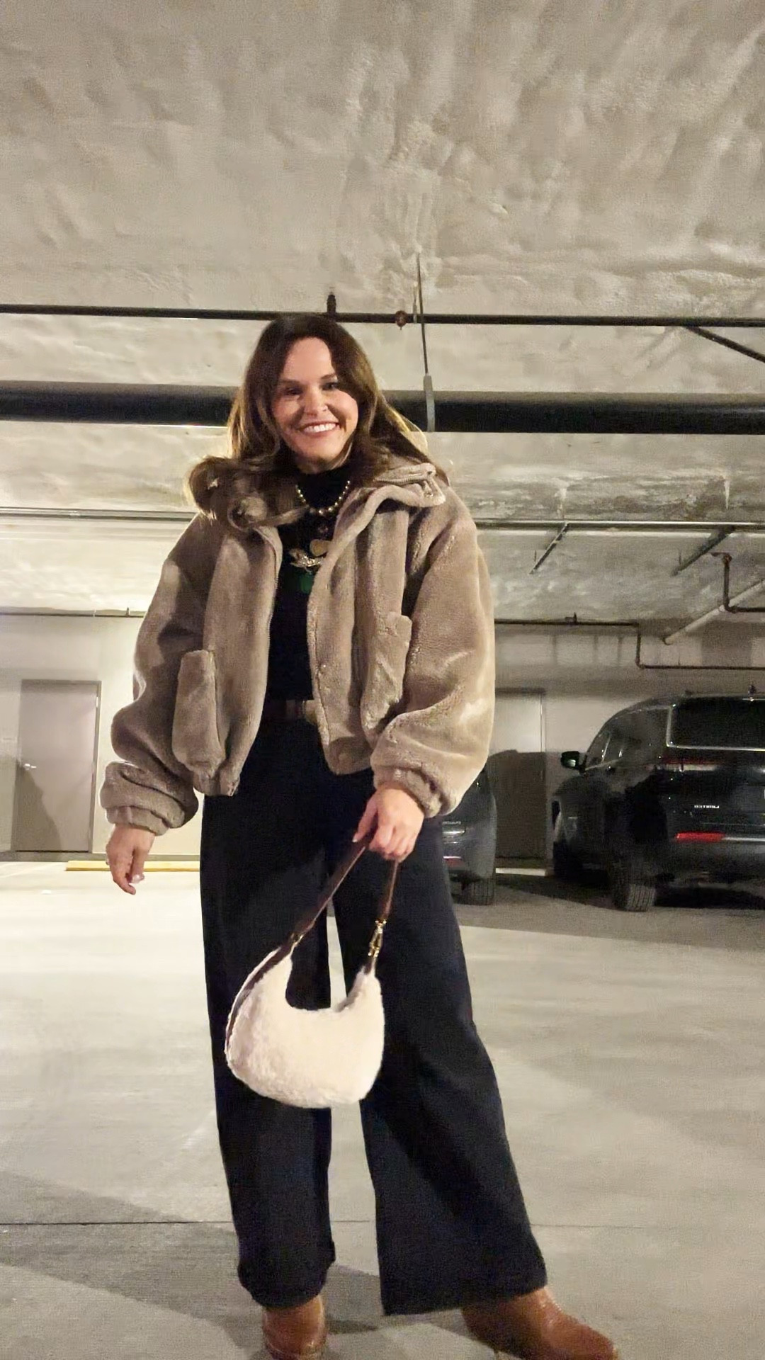 Jackson Hole outfit of the night! 

Casual look for dinner. Linking some very cute similar options for this cropped fur jacket! 

Everything else is linked as well! I can’t say enough good things about this wide leg jeans! They come in length sizes which is great for me being short! 



#LTKStyleTip #LTKTravel #LTKHoliday