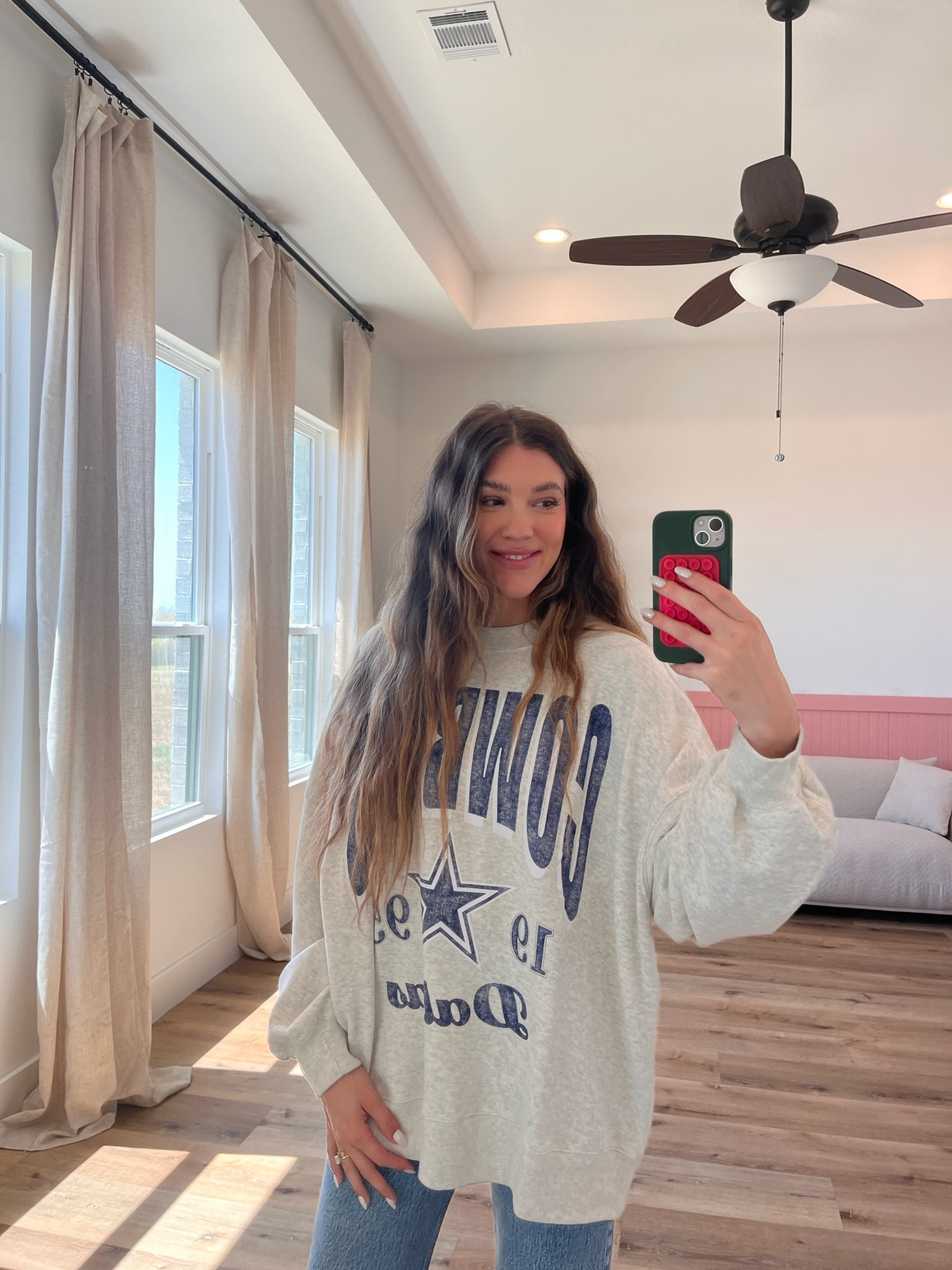 Abercrombie sale 🍂 20% off hoodies + sweatshirts and 15% off almost everything else 


Fall outfit | oversized sweatshirt | casual outfit idea 


#LTKSeasonal #LTKfindsunder100 #LTKsalealert