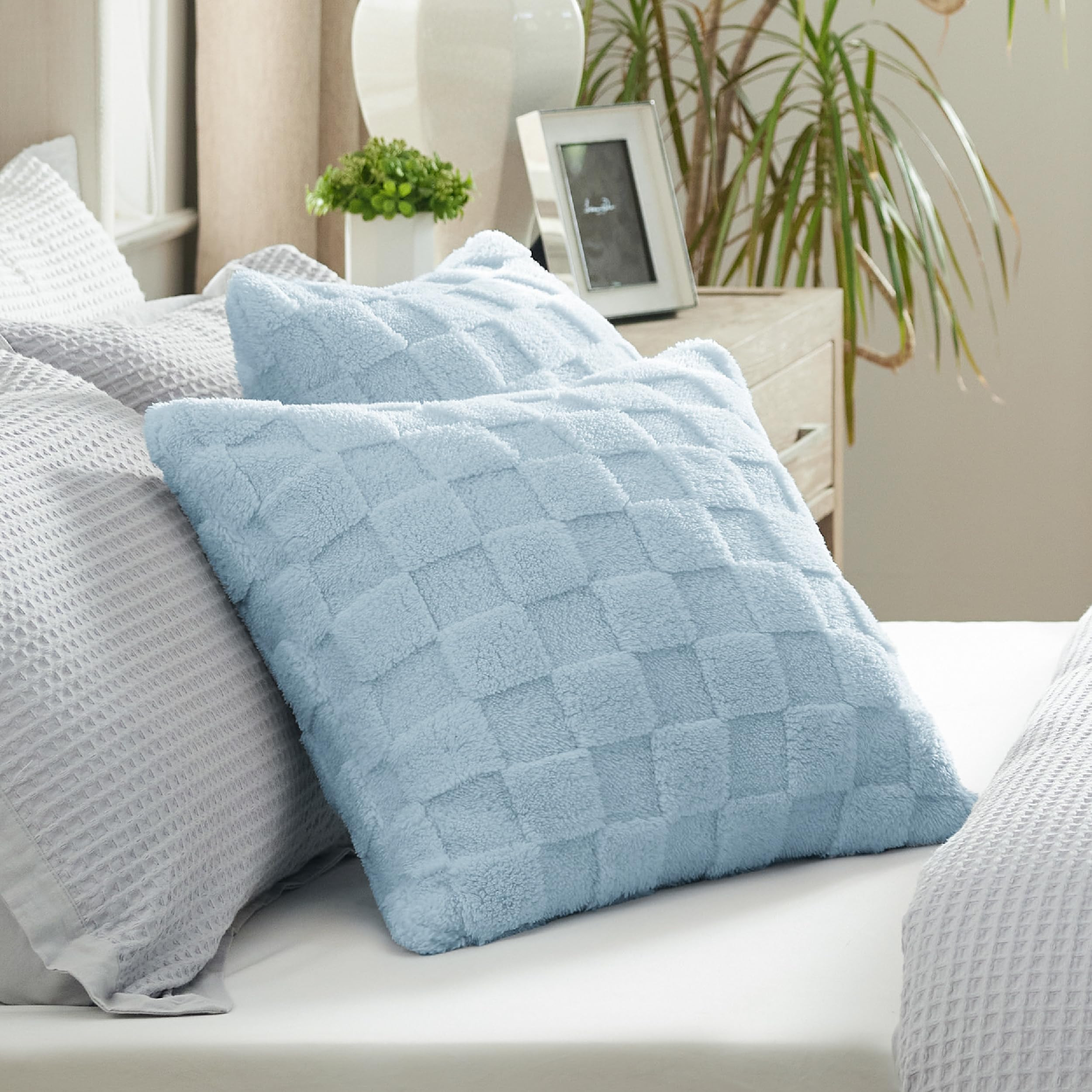 Bedsure Throw Pillow Covers - Pack of 2, 18x18 Pillow Cover, Soft, Cozy, Fluffy, Checkered Design... | Amazon (US)