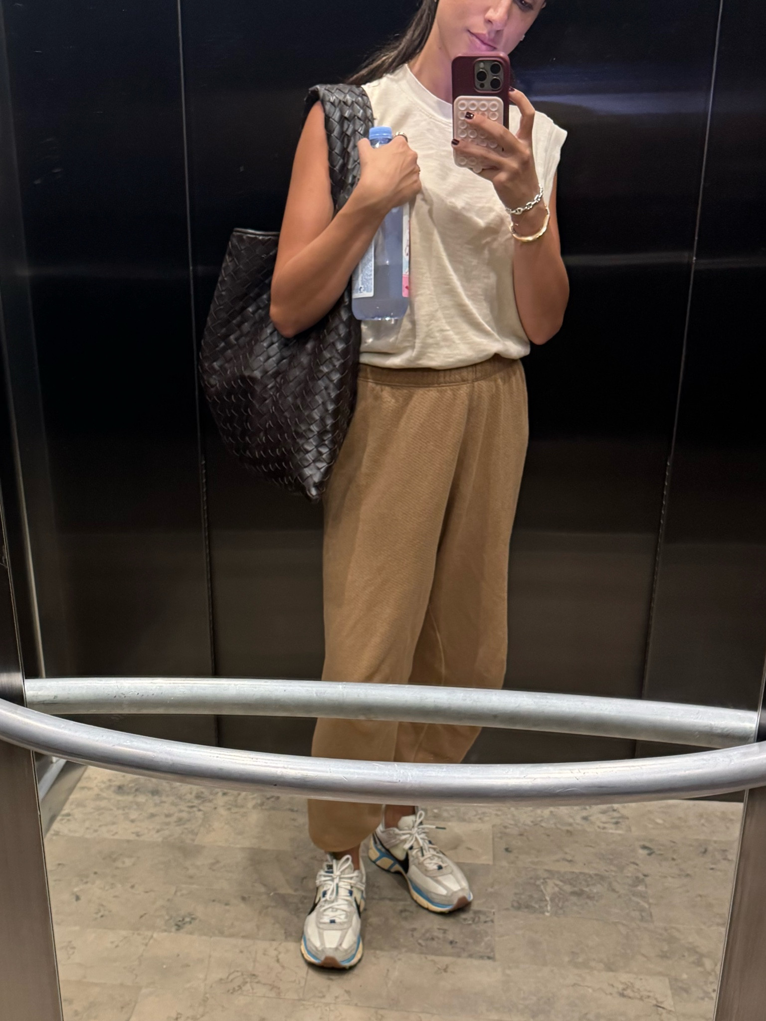 Easy and comfortable travel outfit ✈️

#LTKStyleTip #LTKItBag #LTKTravel