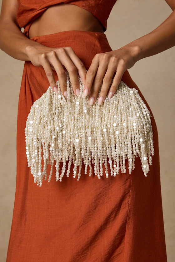 Excellency White Beaded Fringe Crossbody Clutch | Lulus