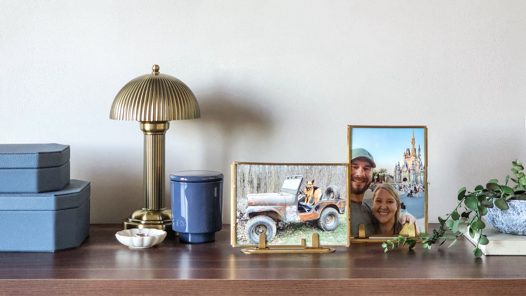 The only winter blues I want to chase. 💙💙💙

Faux blue shagreen trinket boxes, fluted metal rechargeable library table lamp in brass, introvert blue candle, fluted vintage cream ceramic trinket dish, brass industrial floating metal glass picture frames, trailing sedum artificial plant on top of Oprah’s the Life You Want weekly planner and journal.





#LTKFindsUnder100 #LTKFindsUnder50 #LTKHome