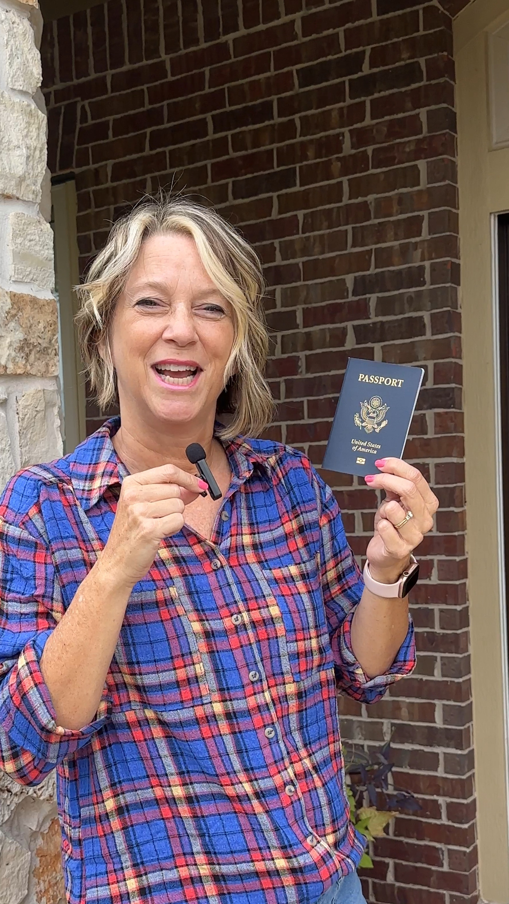 I’m 5’8” wearing a Medium. Perfection shirt! Travel tip, travel outfit, plaid shirt is not poofy. It drapes correctly. #traveloutfit 

#LTKTravel #LTKOver40