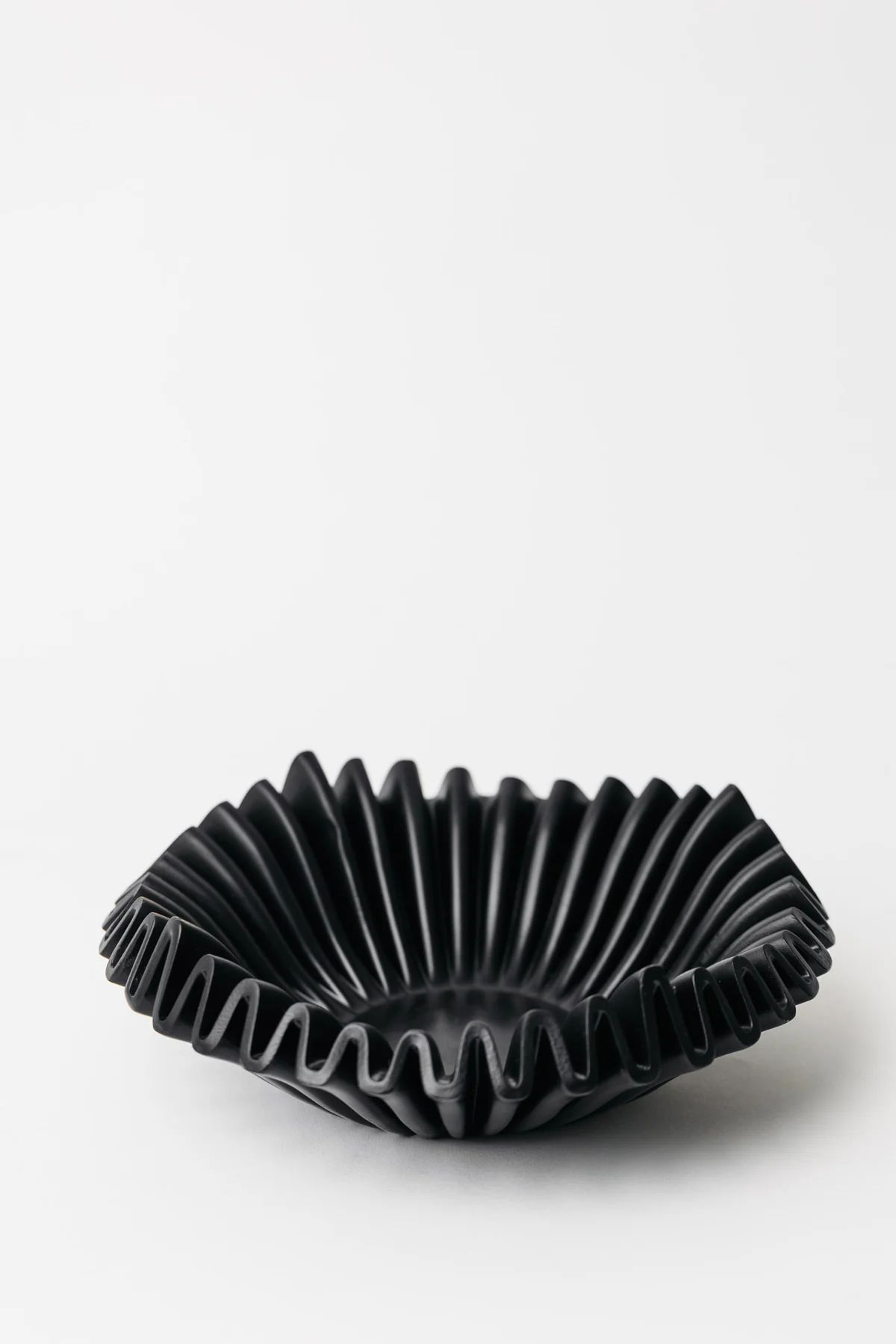 Lydia Ruffle Bowl - Black | THELIFESTYLEDCO