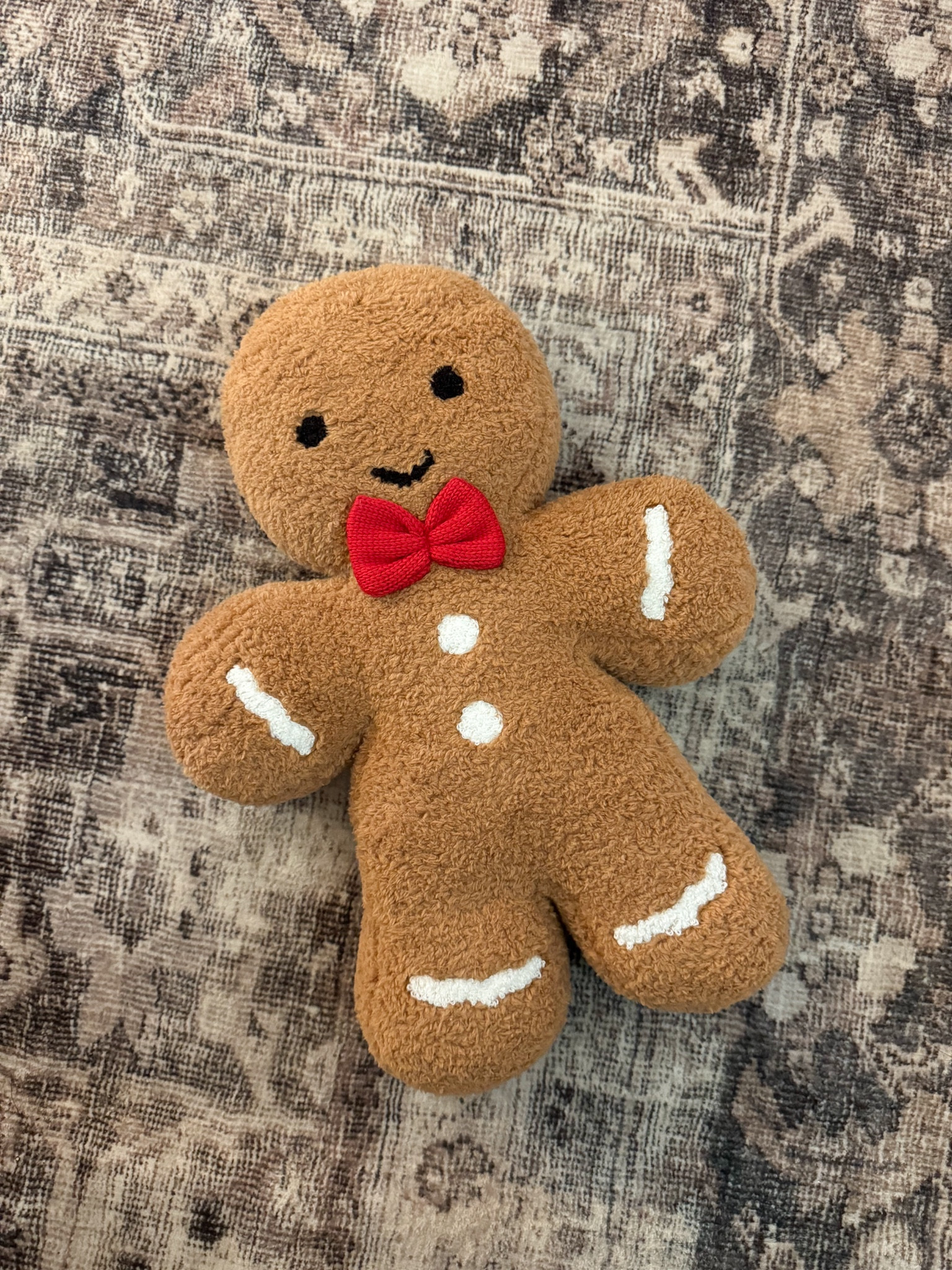  gingerbread man pillows, Christmas decor

#LTKHoliday #LTKHome