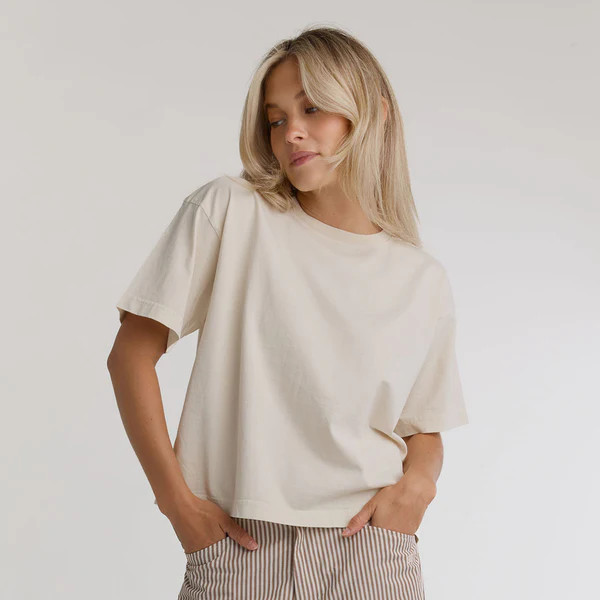 Perfect Oversized Cotton Tee, Sugar | Albion Fit