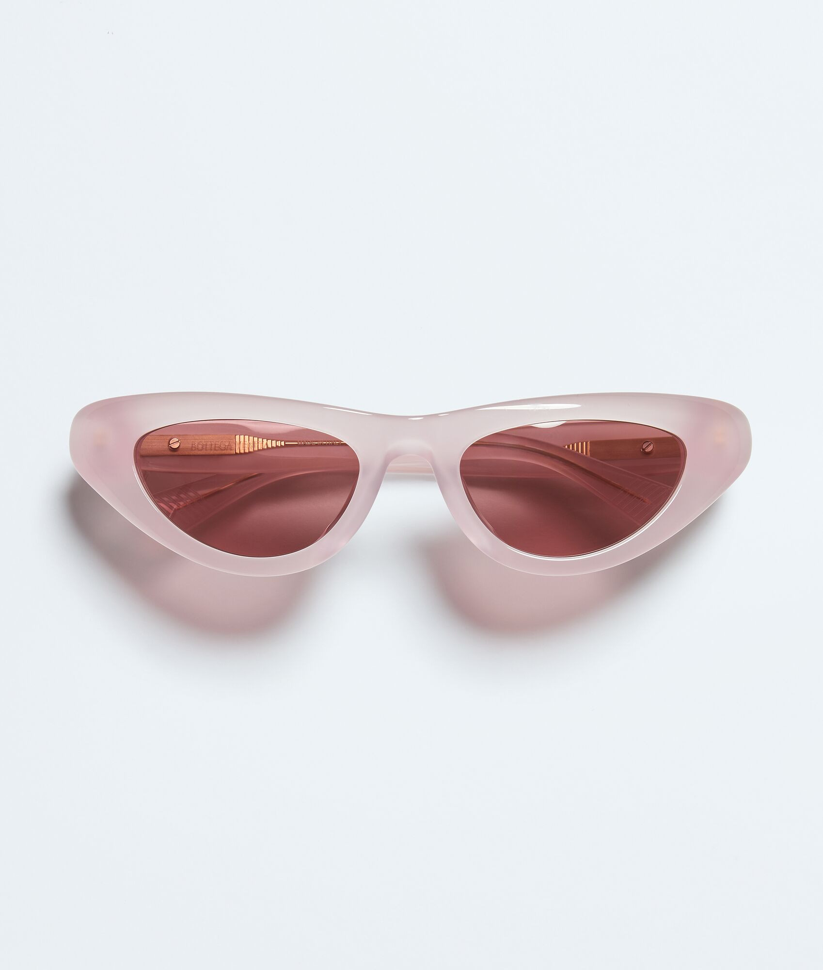 Gafas de sol Bombe Cat Eye en Pink/red | Bottega Veneta ES | Bottega Veneta