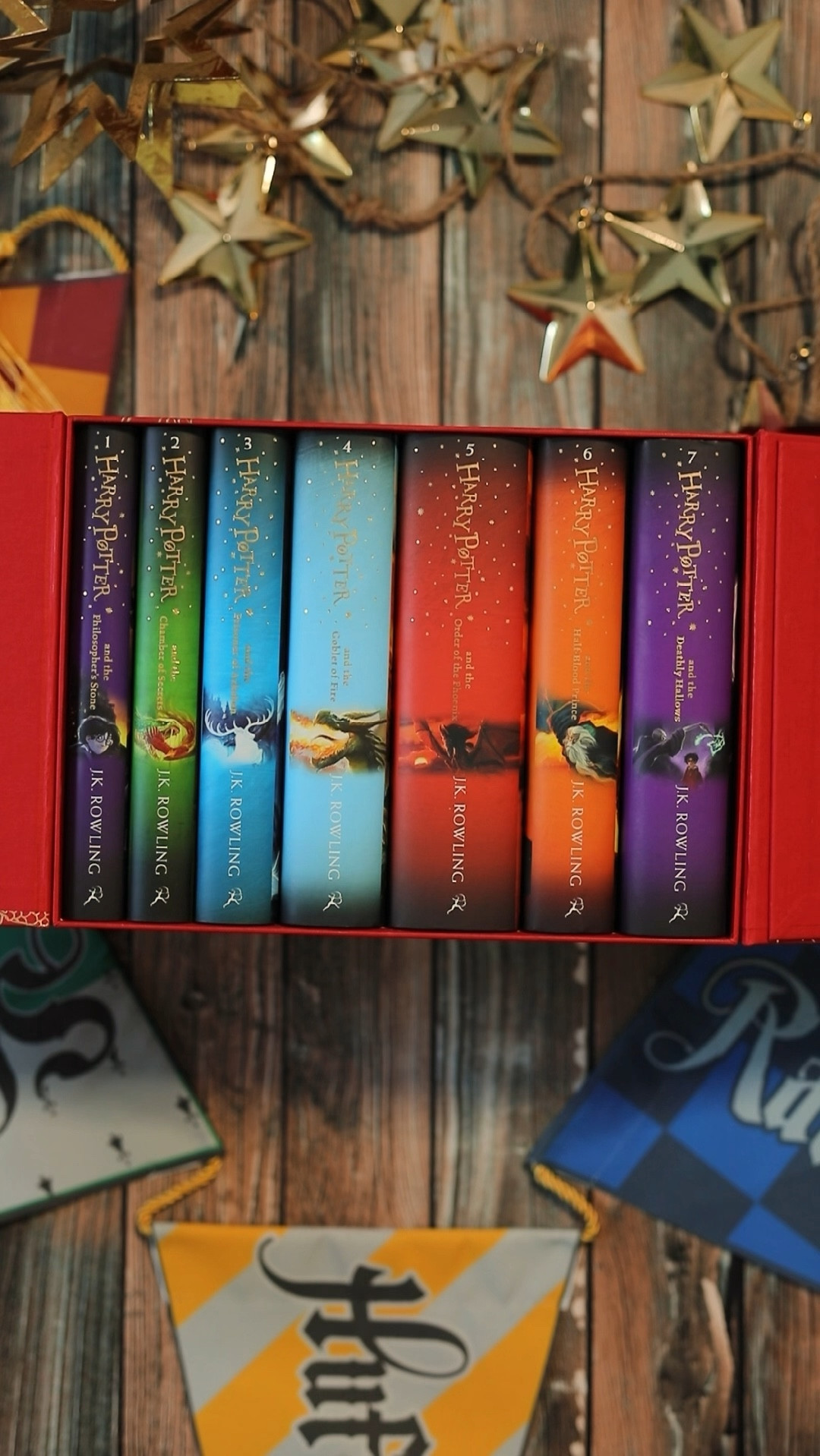 Harry Potter Bloomsbury boxed set 

#LTKGiftGuide