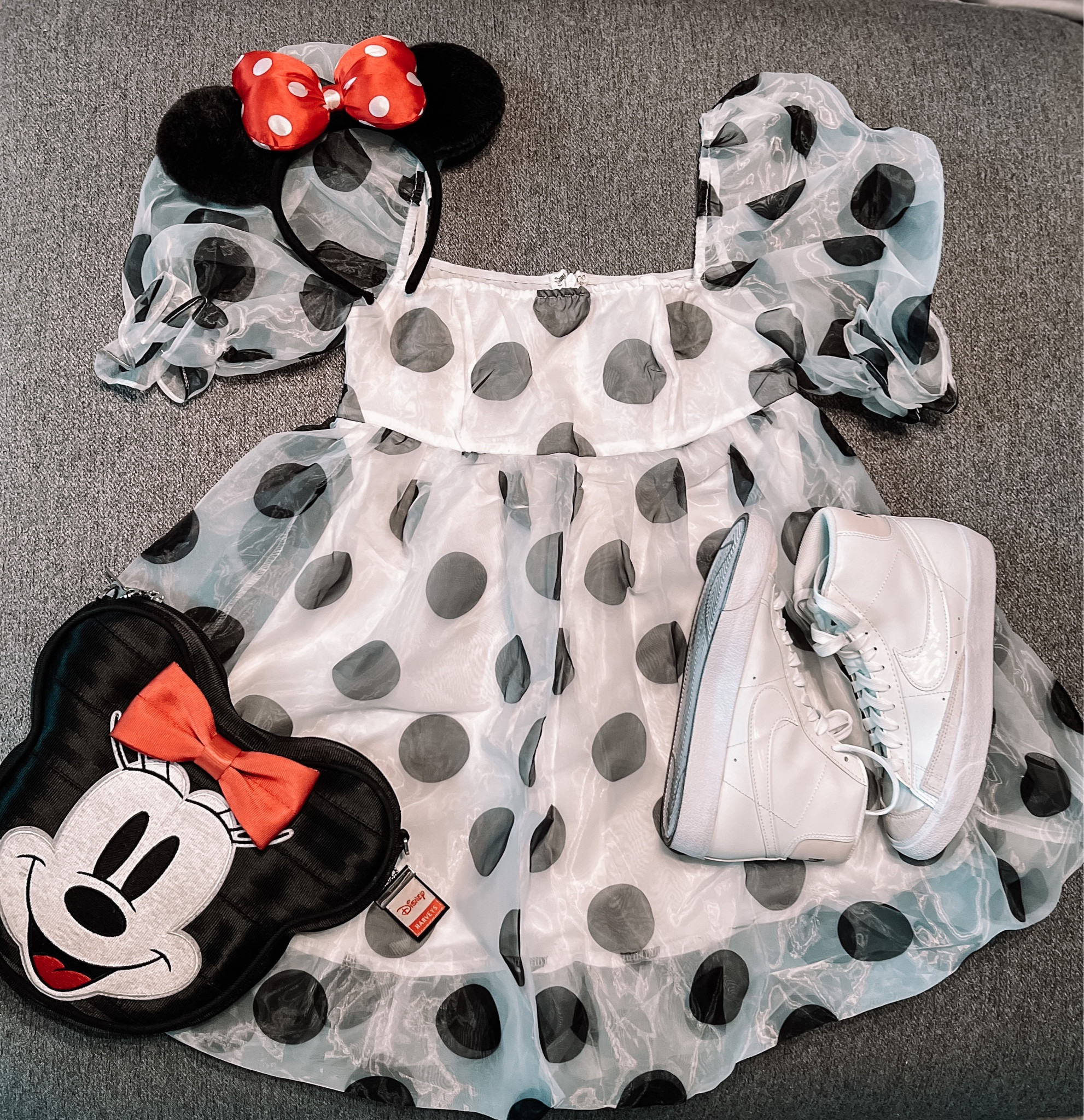 Perfect for Disney bounding as Minnie Mouse or a cute modern Halloween costume 🎀

#LTKSeasonal #LTKHalloween #LTKstyletip