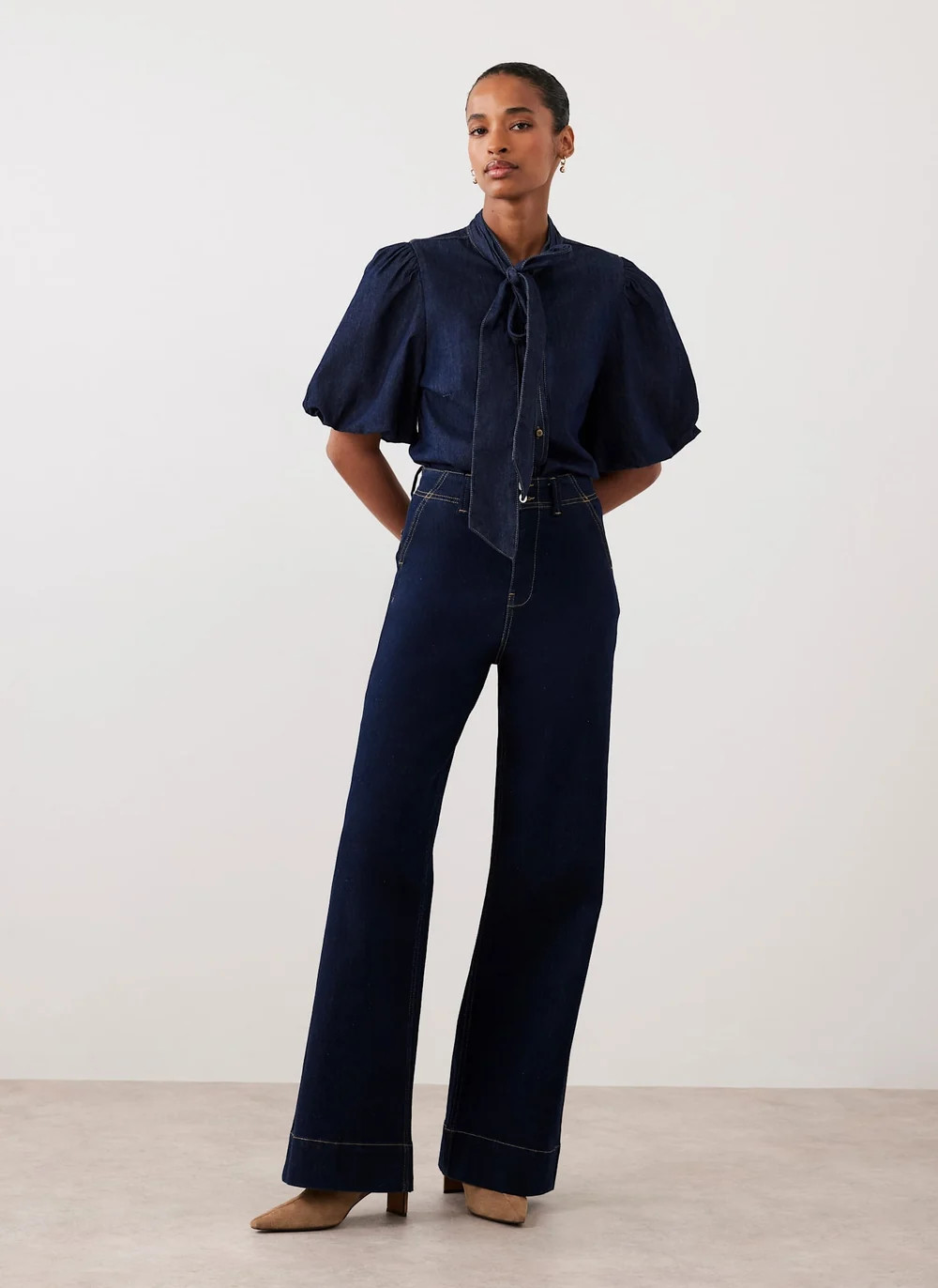 SHOP THE LOOKDark Indigo Puff Sleeve Denim Shirt£89.00Colour: NavySize Guide
  
Choose your size... | Mint Velvet