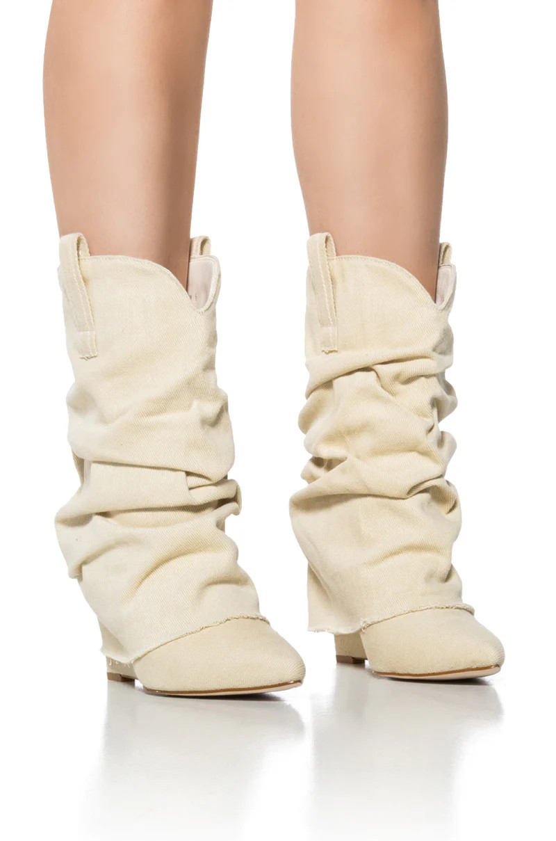 AZALEA WANG MANON SLOUCH BOOTIE IN CREAM | AKIRA