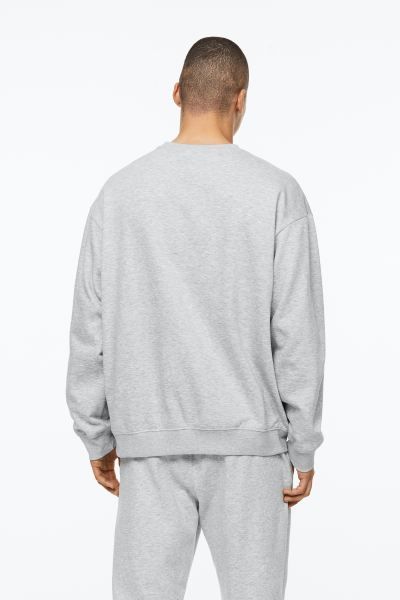 Relaxed Fit Sweatshirt | H&M (UK, MY, IN, SG, PH, TW, HK)