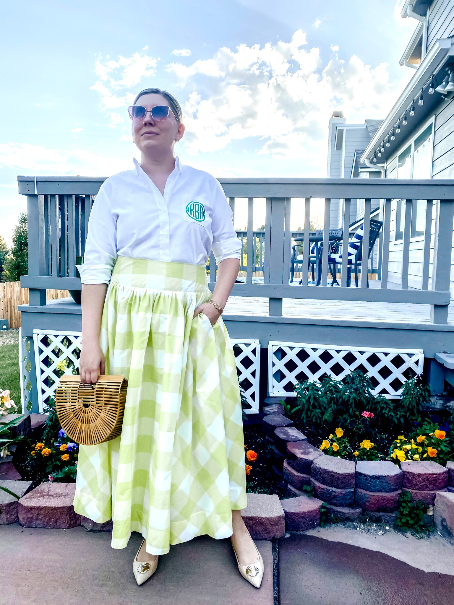 Statement skirts are my new obsession and this one is bold and comfortable at the same time. 10/10 🌟 

#LTKFind #LTKSeasonal #LTKsalealert