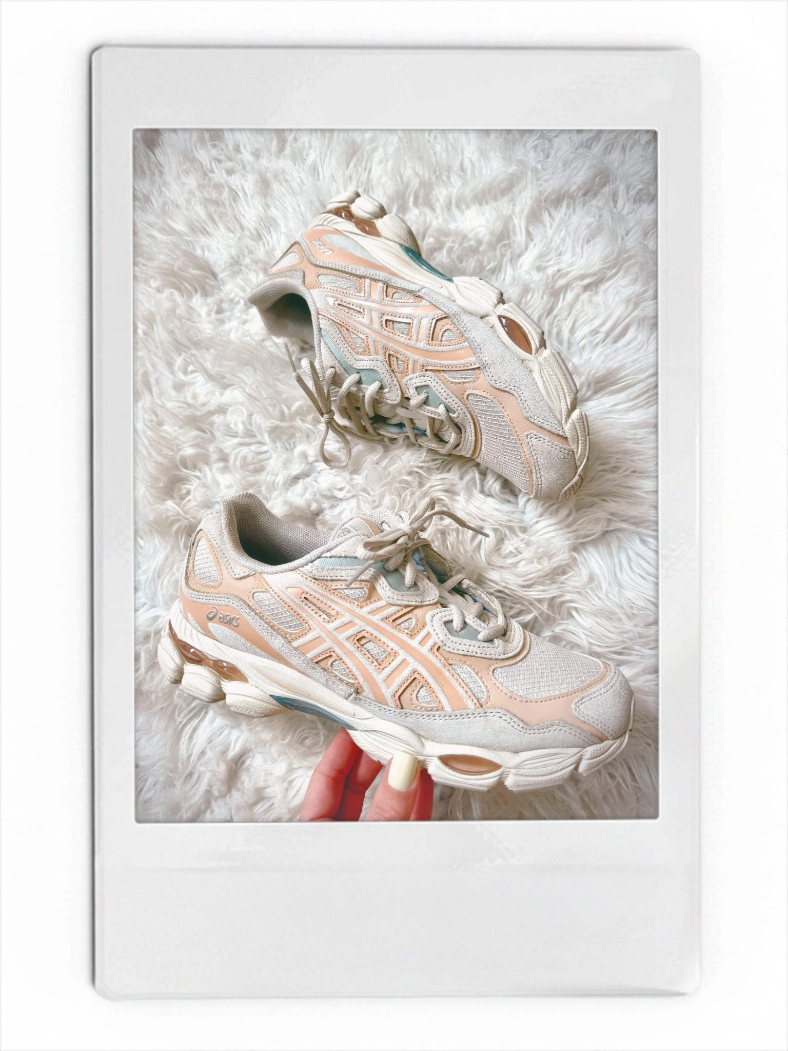 Asics gel sneakers

#LTKActive #LTKfitnessgoals #LTKootd