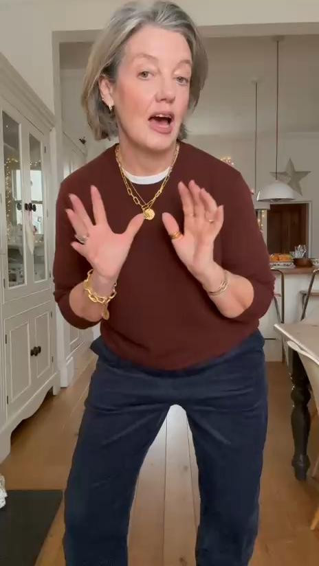 Gift giving with Uniqlo
I wear a large in the cashmere jumpers & a large in the trousers
Richard wears a Large in the cashmere mens and an XL in the trousers. He’s 6ft 2.




Uniqlo mens gift ideas, cashmere, layering, knitwear, warm clothes, cosy gifts, gifts for men  

 

#LTKuk #LTKstyletip #LTKgiftguide