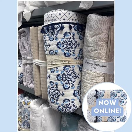 Gorgeous blue & white block print reversible quilt set is now available online!! 😍🙌🏻 love the tassels on it and it’s nice and soft! Perfect bedding for summer and available in Twin, full/queen & king!

#LTKsalealert #LTKhome #LTKfindsunder100