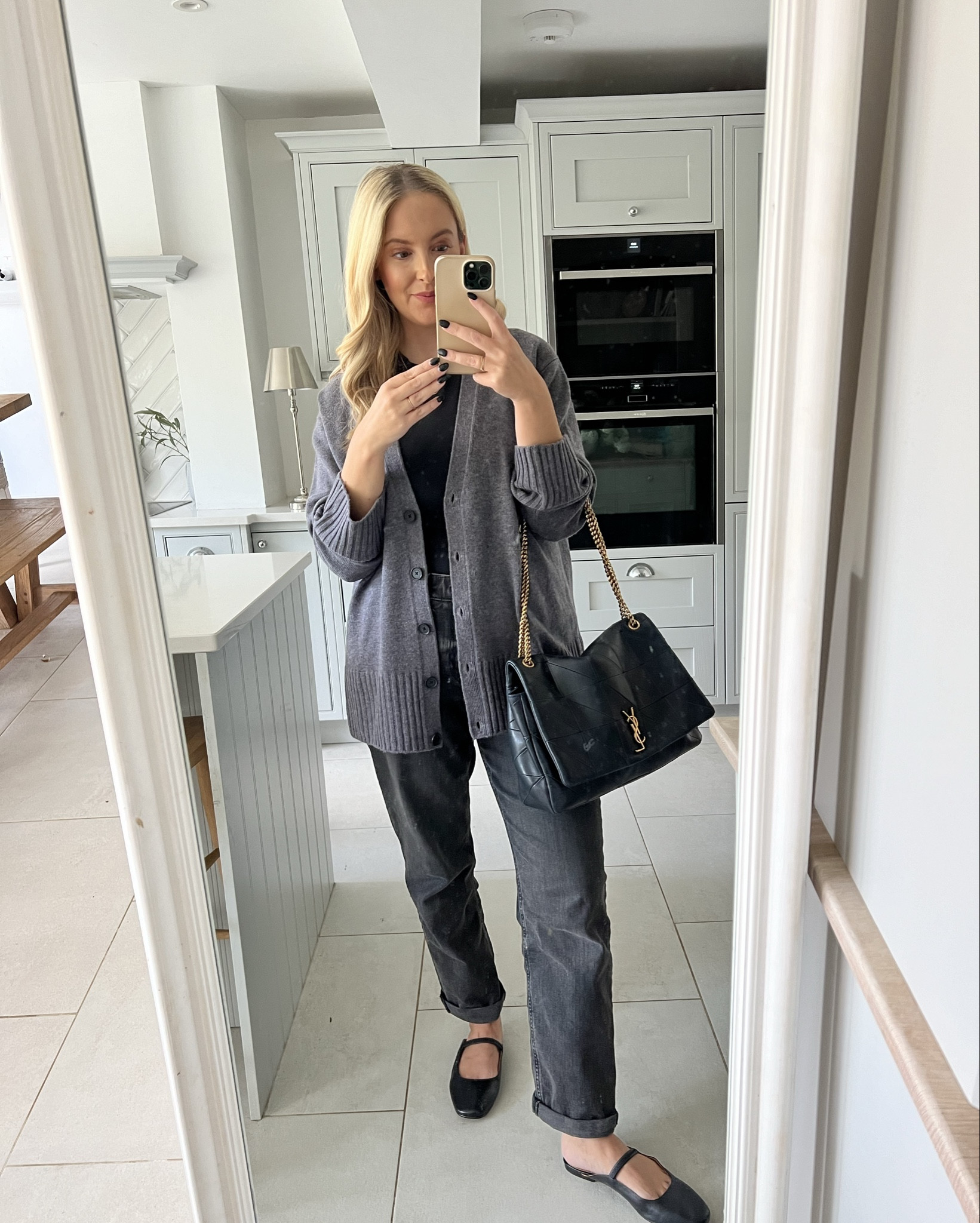 Classic 🤍🤍🤍
Uk size 12/14 
Cardigan size 14
Jeans 12R
Tee medium

#LTKuk #LTKautumn #LTKmidsize