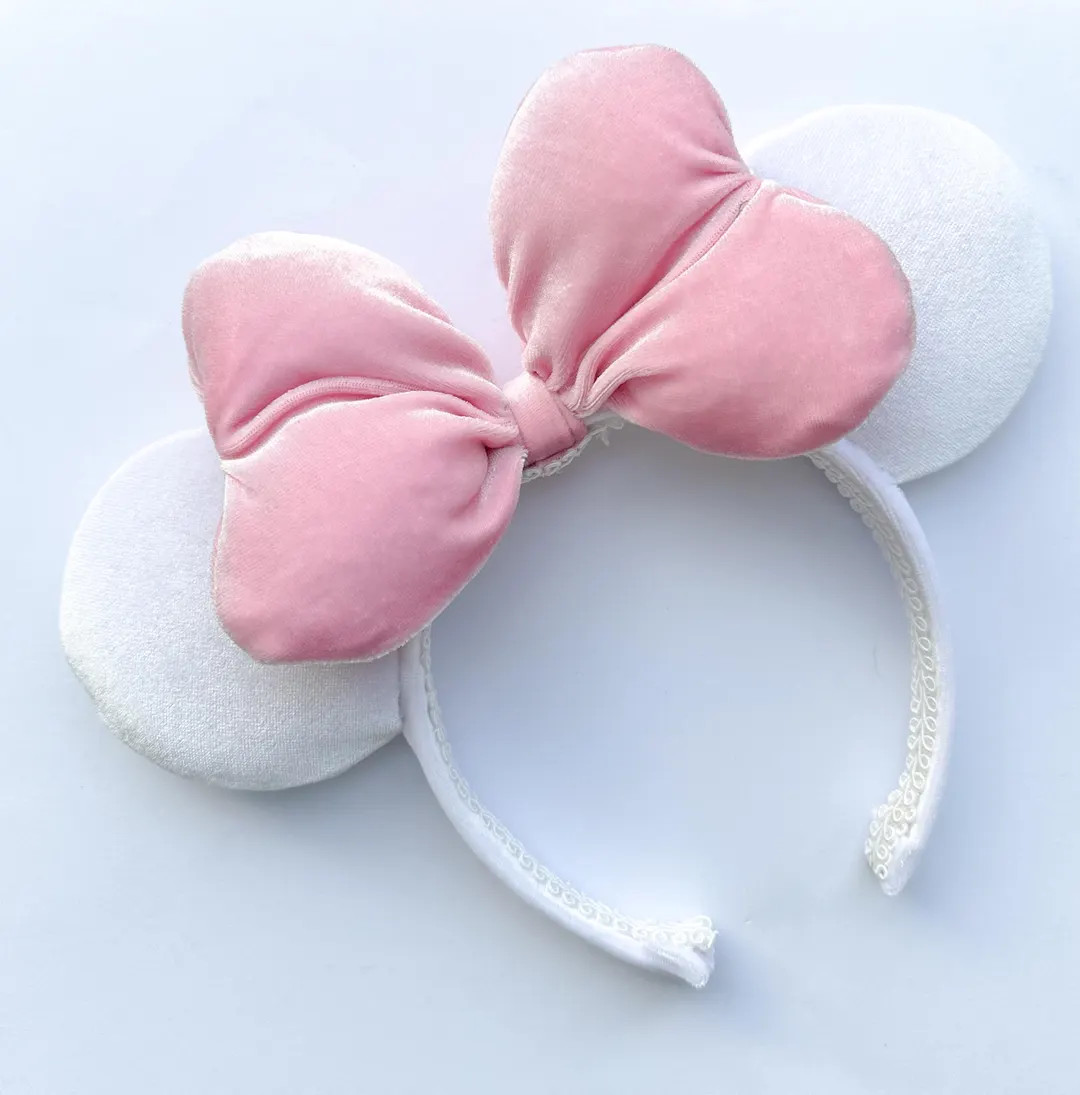 Minnie Mouse Ears with Pink Bow | Etsy (US)