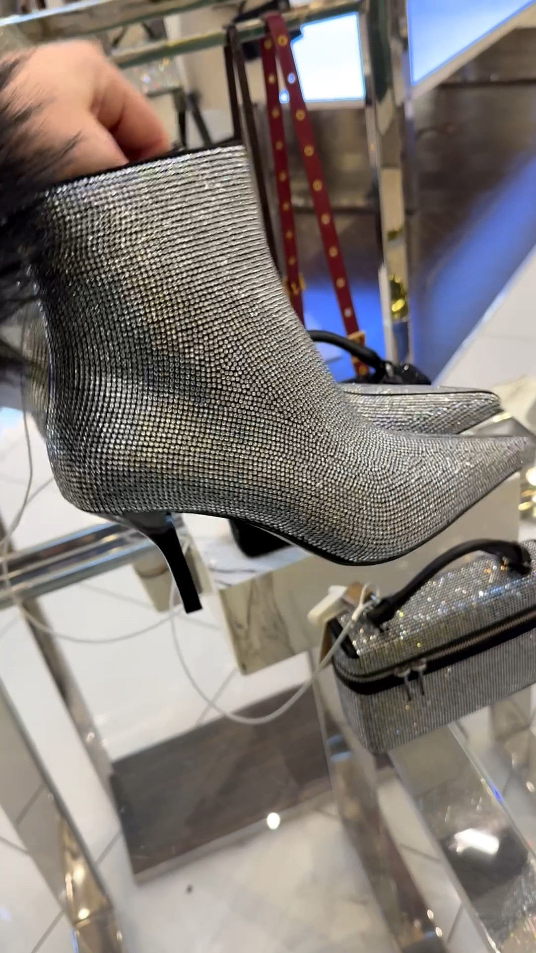 Everyone needs some sparkle this holiday seasonn

#LTKCyberWeek #LTKSaleAlert #LTKHoliday