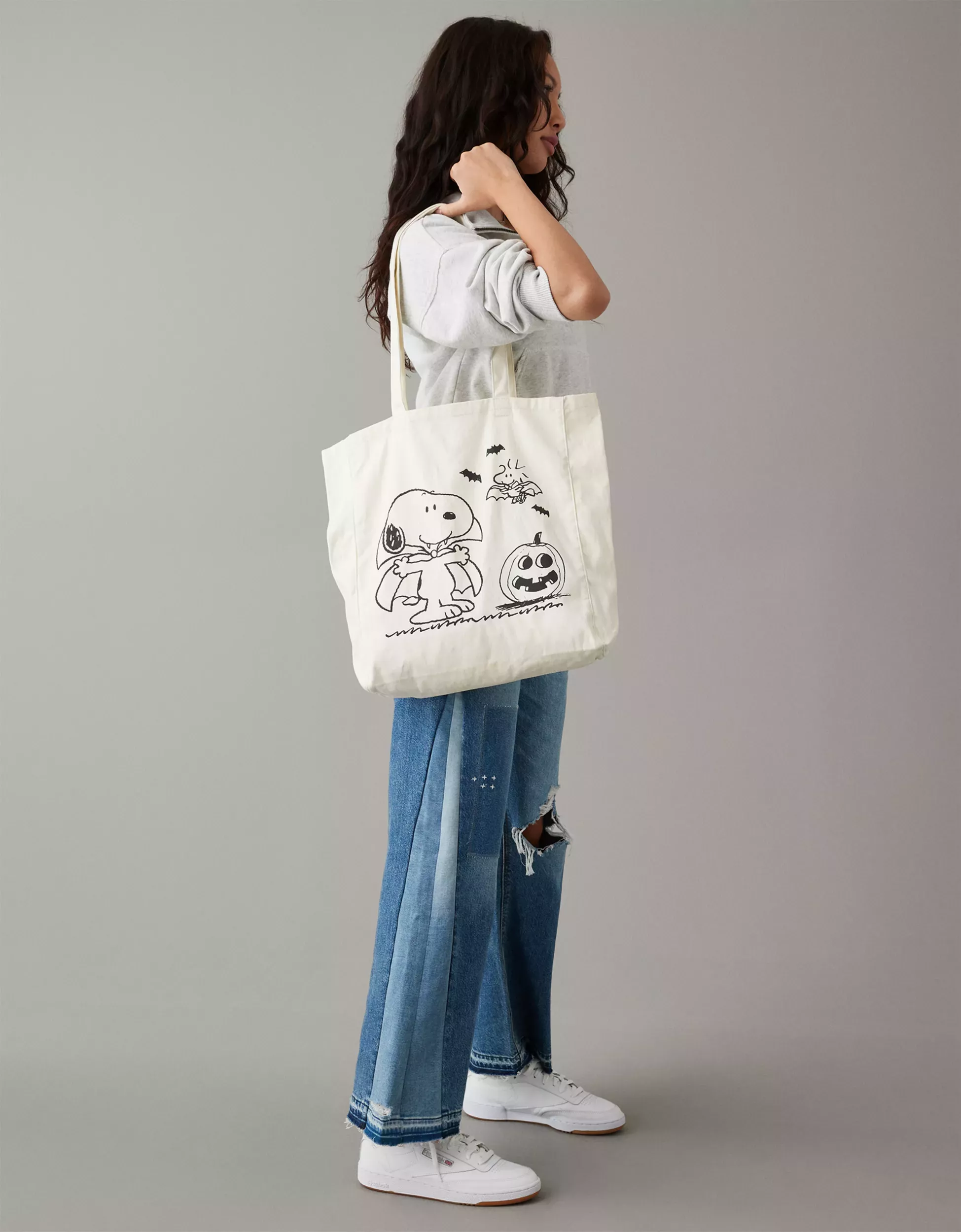 Uniqlo snoopy tote online bag