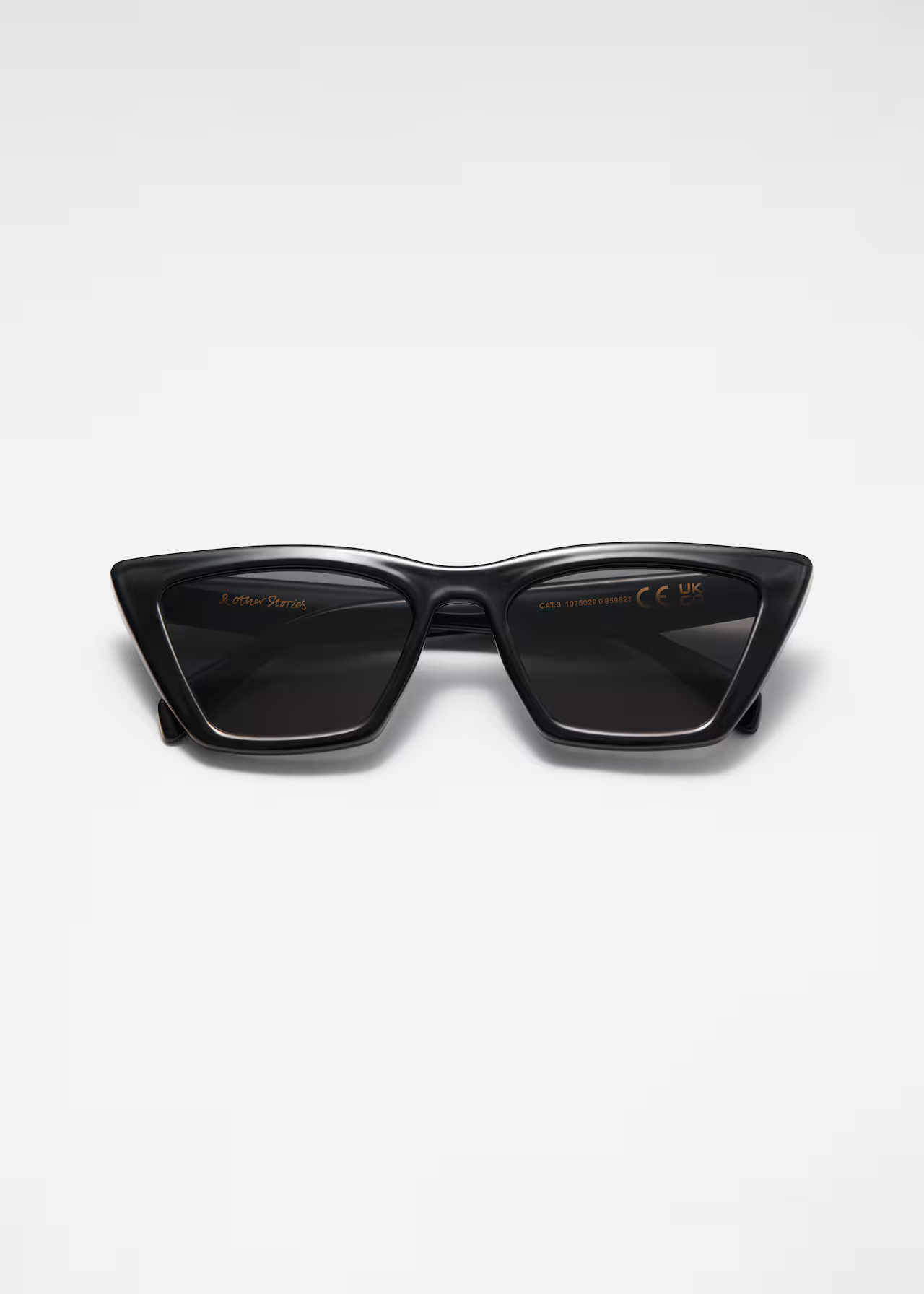 Angular Cat Eye Sunglasses | H&M (UK, MY, IN, SG, PH, TW, HK)