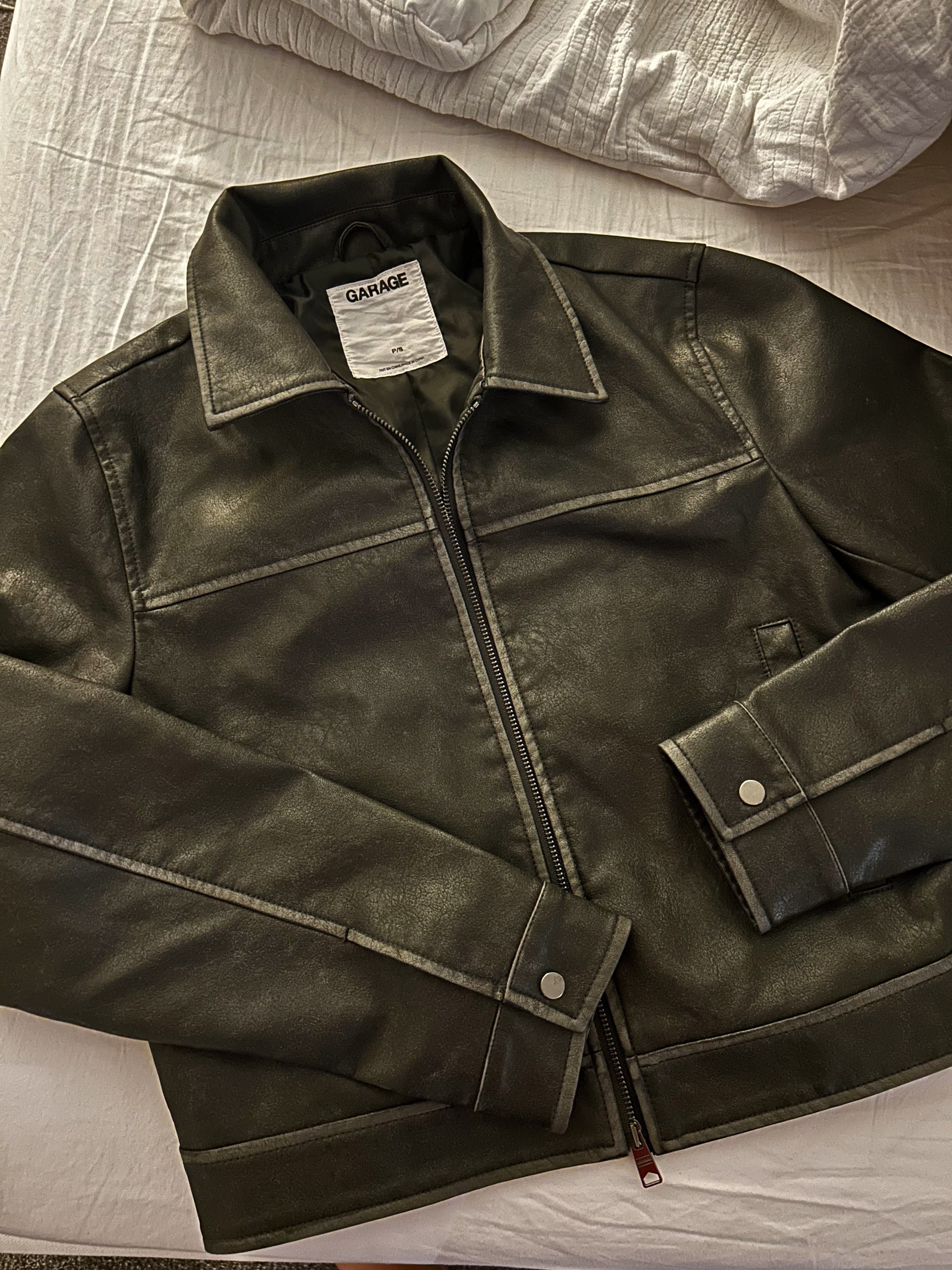 My favorite leather jacket 

#LTKGiftGuide #LTKStyleTip #LTKFindsUnder100