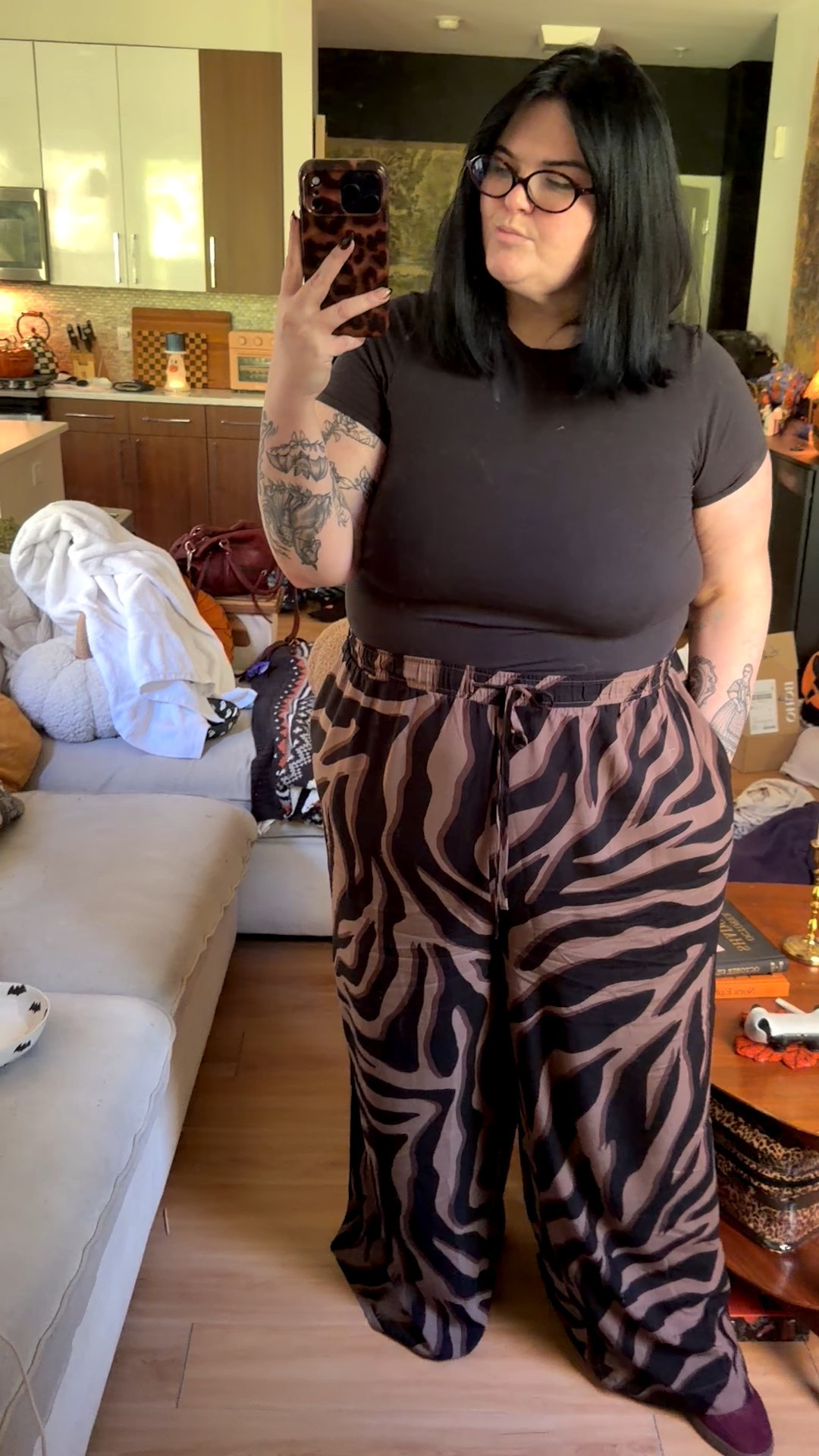 Fall outfit. Plus size outfit. Plus size ootd. Drawstring pants. Comfortable pants. Fall outfits. Budget friendly outfits 

#LTKFindsUnder50 #LTKStyleTip #LTKPlusSize