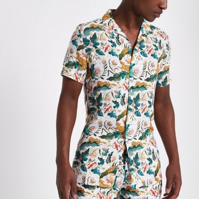 Green jungle print short sleeve revere shirt | River Island (US)