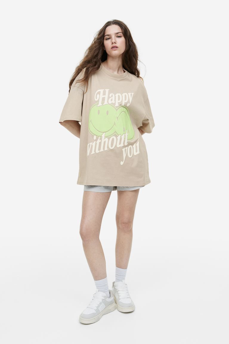 Oversized T-Shirt mit Print | H&M (DE, AT, CH, DK, NL, NO, FI)